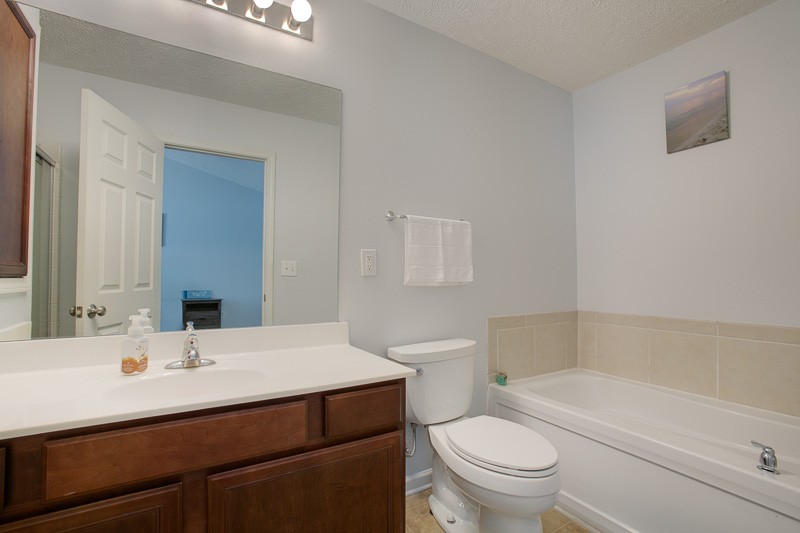 1030 Somerset Springs Dr