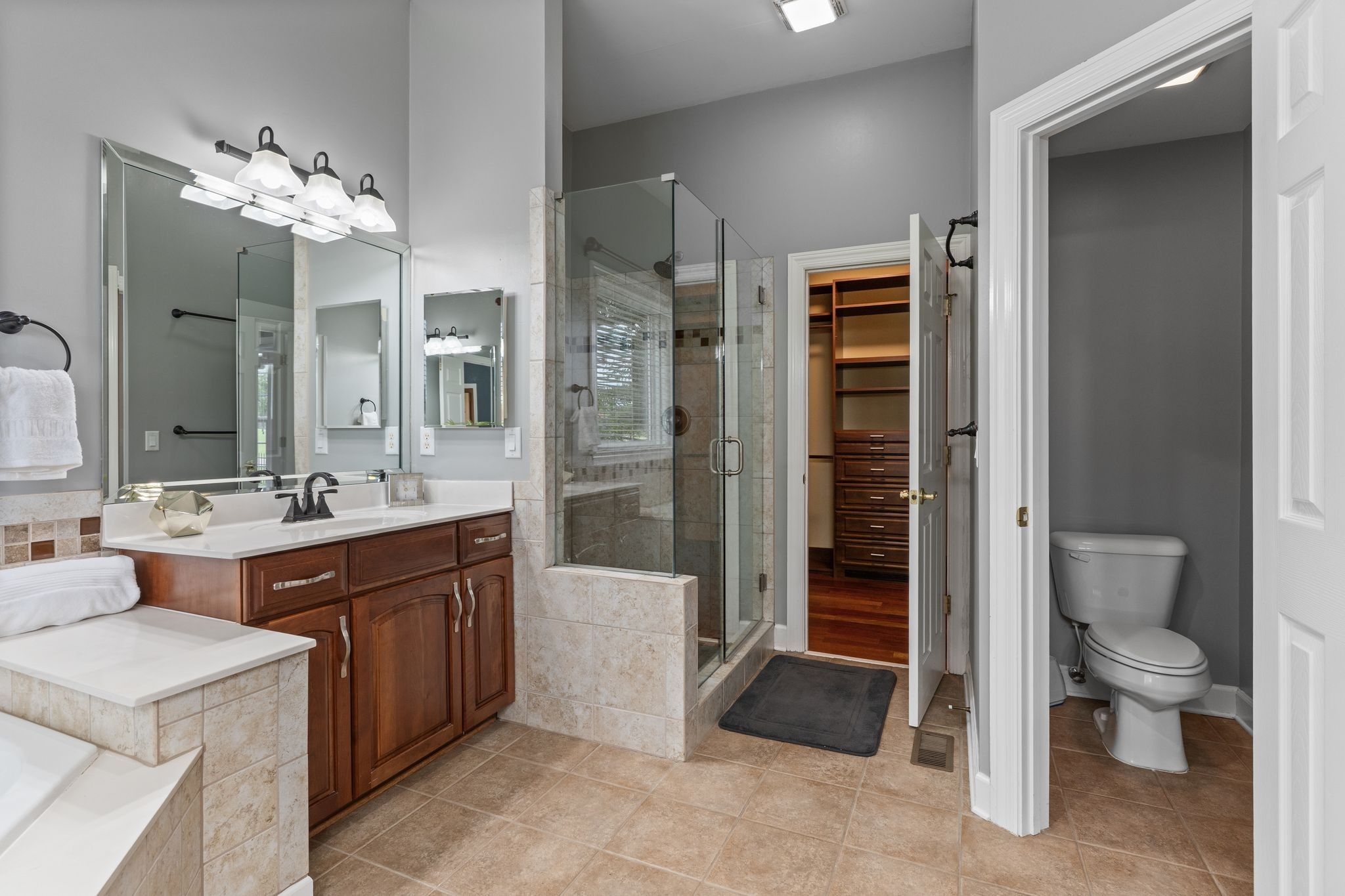 1115 Rossifer Ct