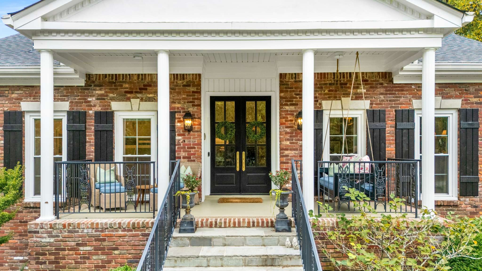 1203 Perkins Ln