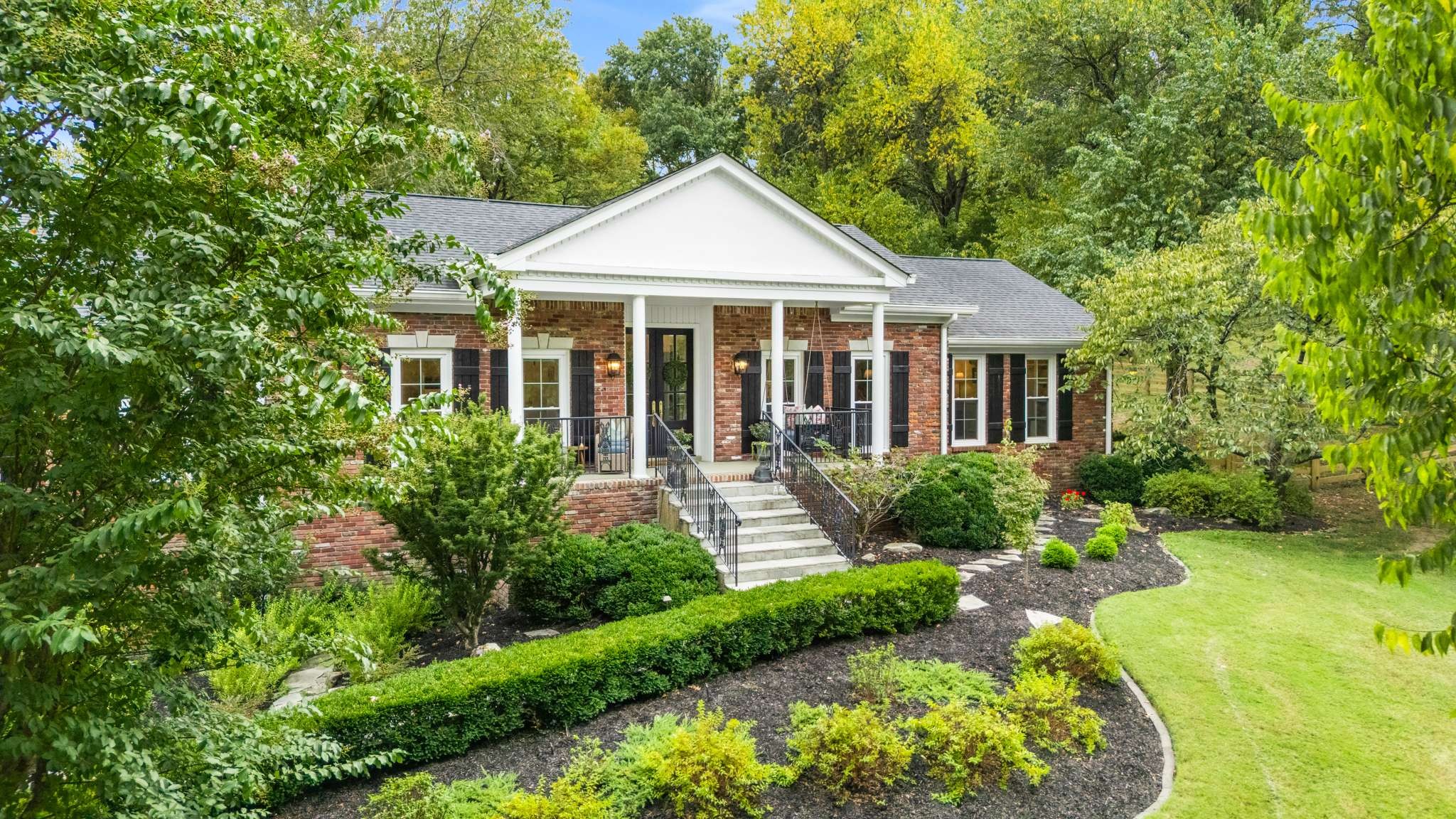 1203 Perkins Ln