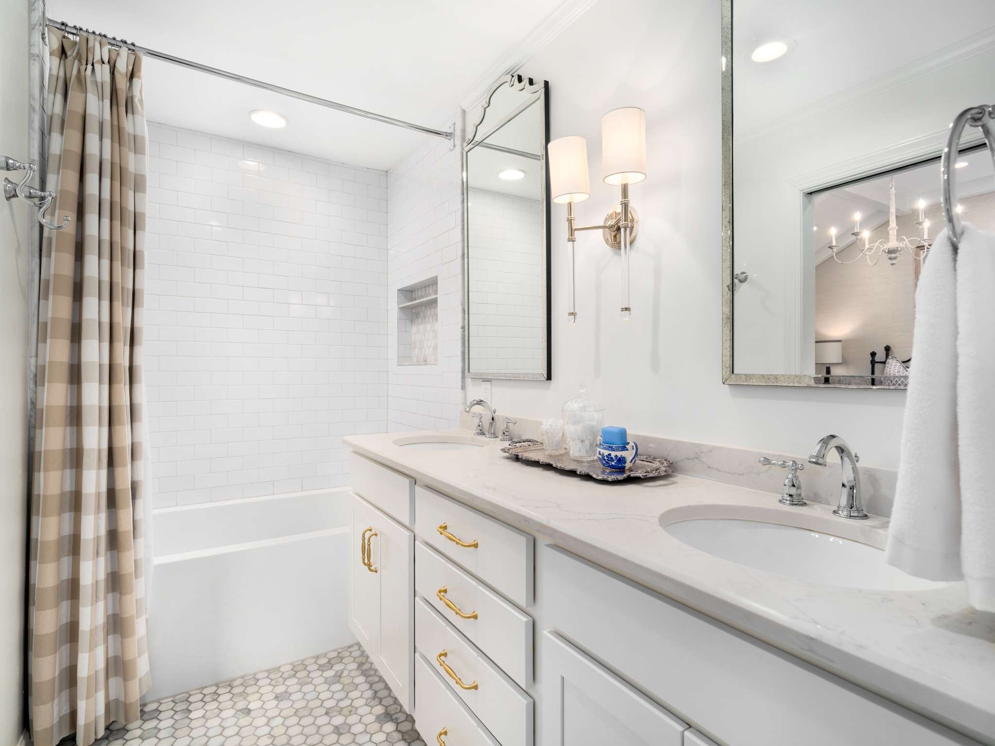 1203 Perkins Ln