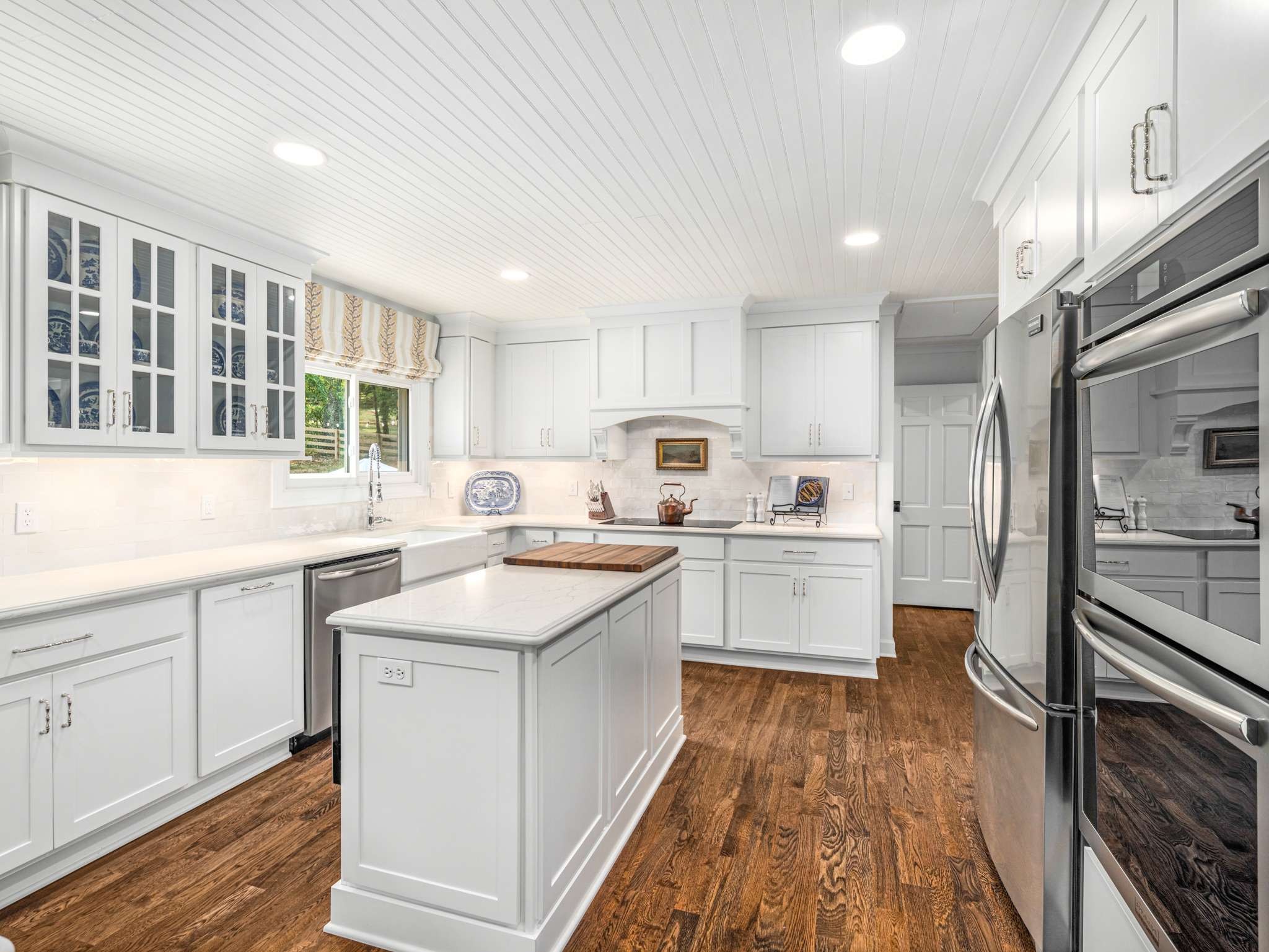 1203 Perkins Ln