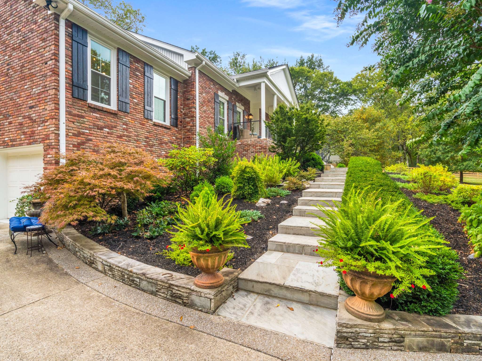 1203 Perkins Ln