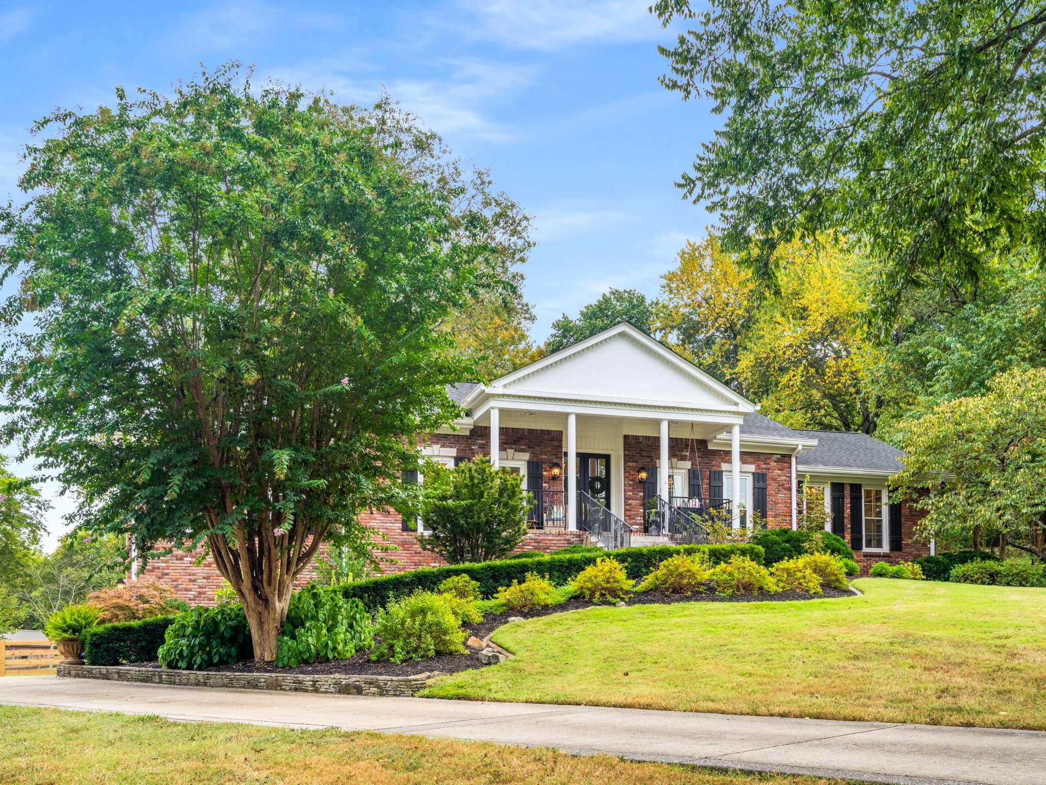 1203 Perkins Ln