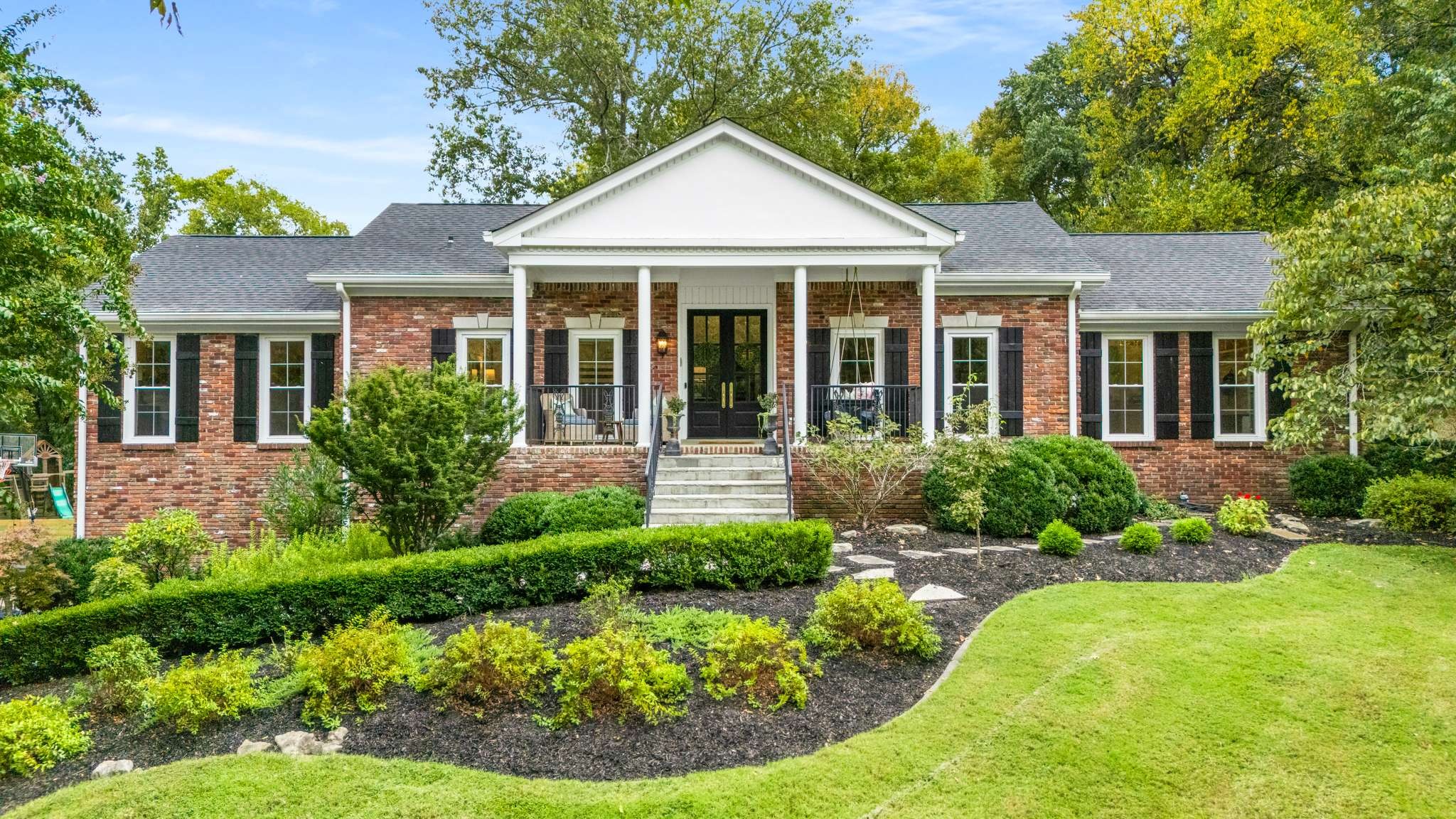1203 Perkins Ln