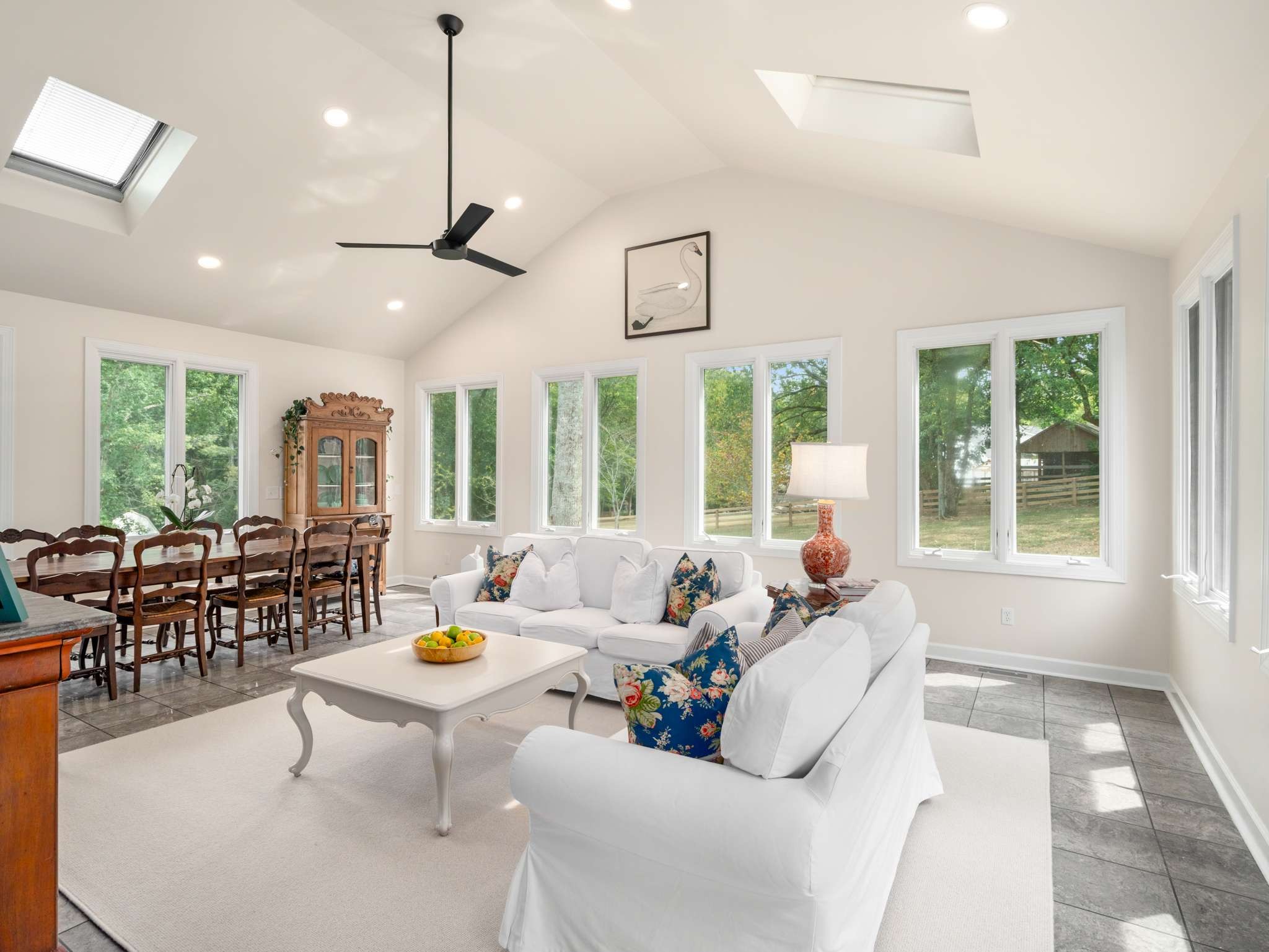 1203 Perkins Ln
