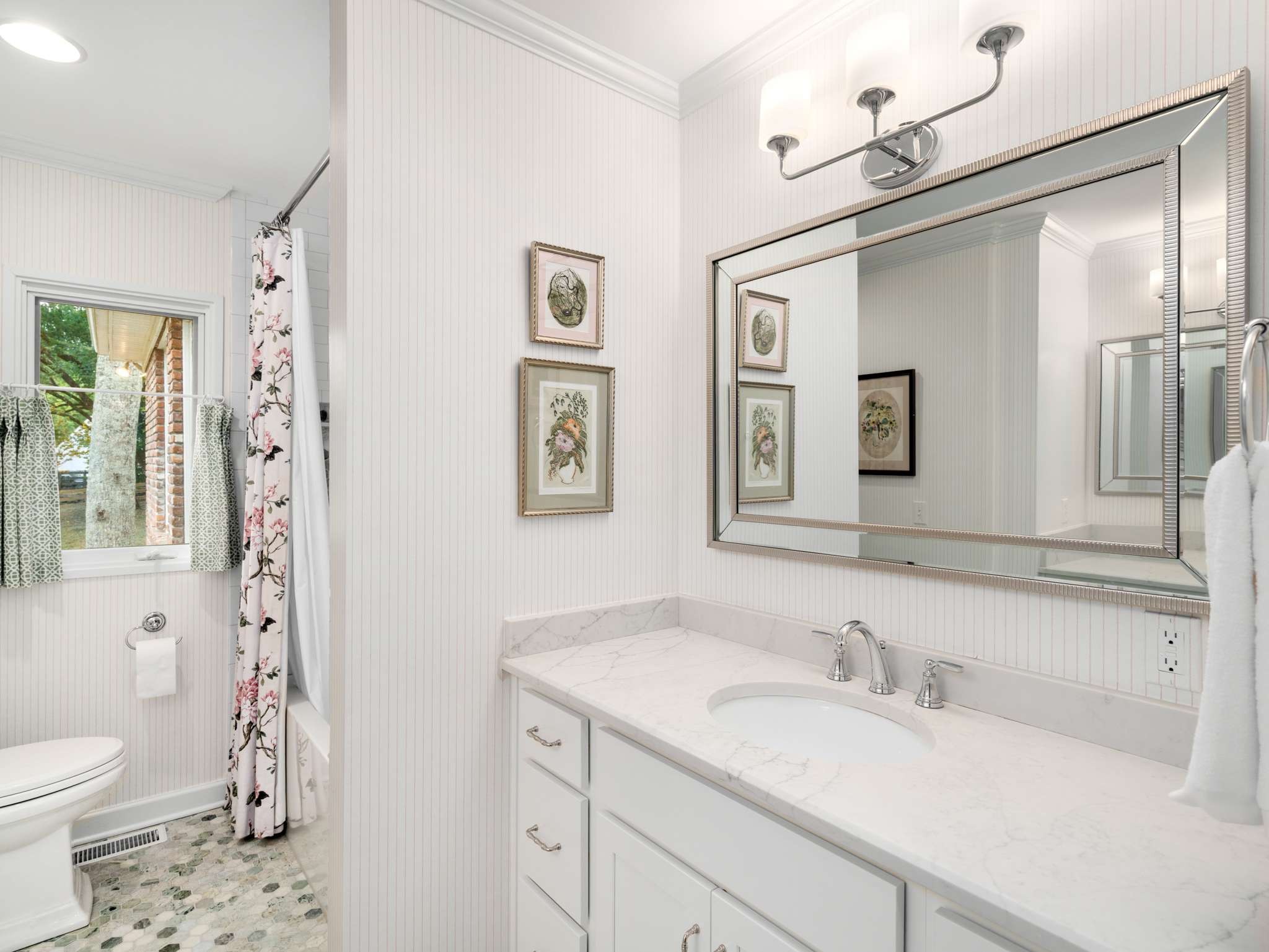 1203 Perkins Ln