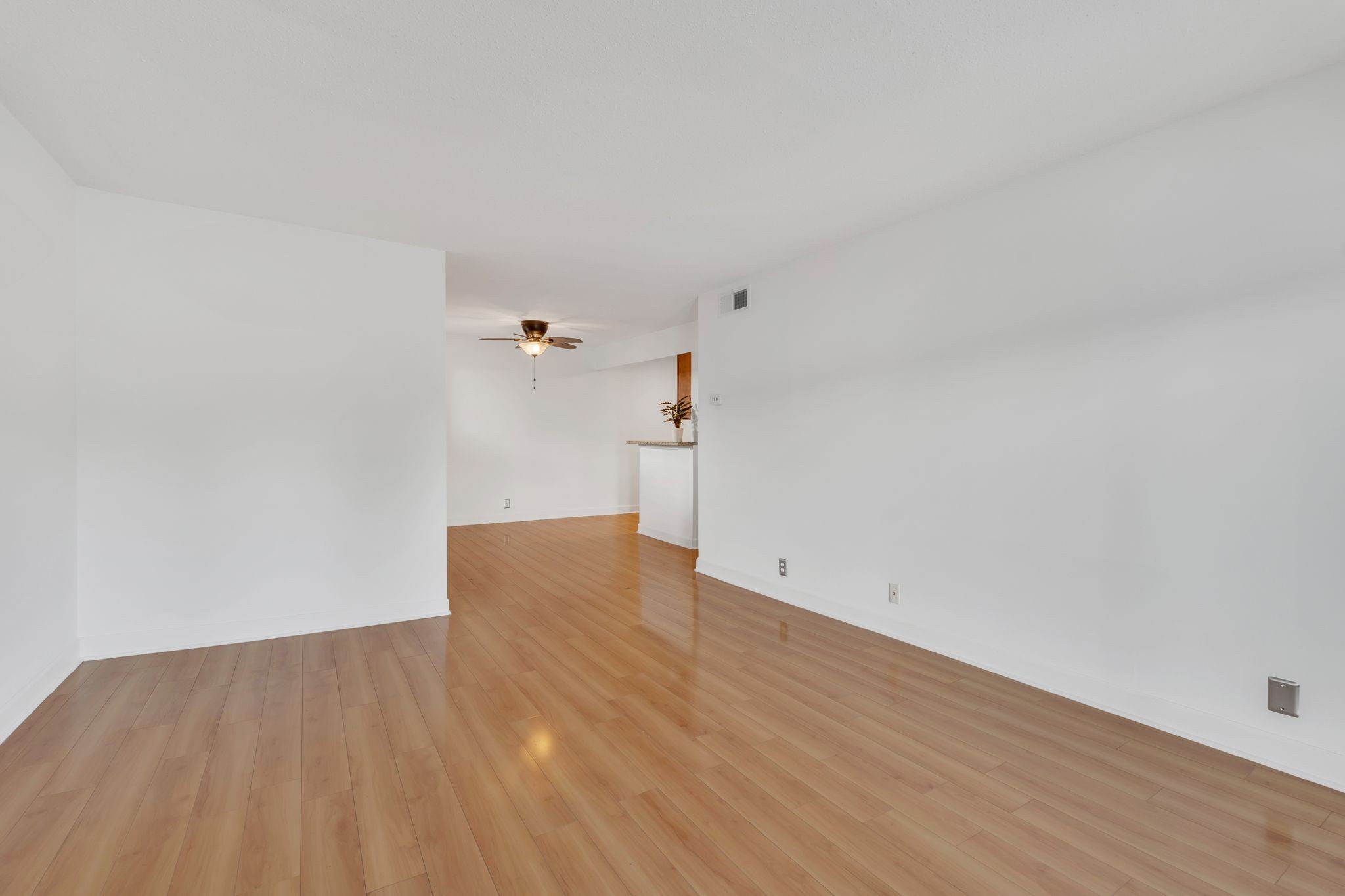 6680 Charlotte Pike Unit: E1