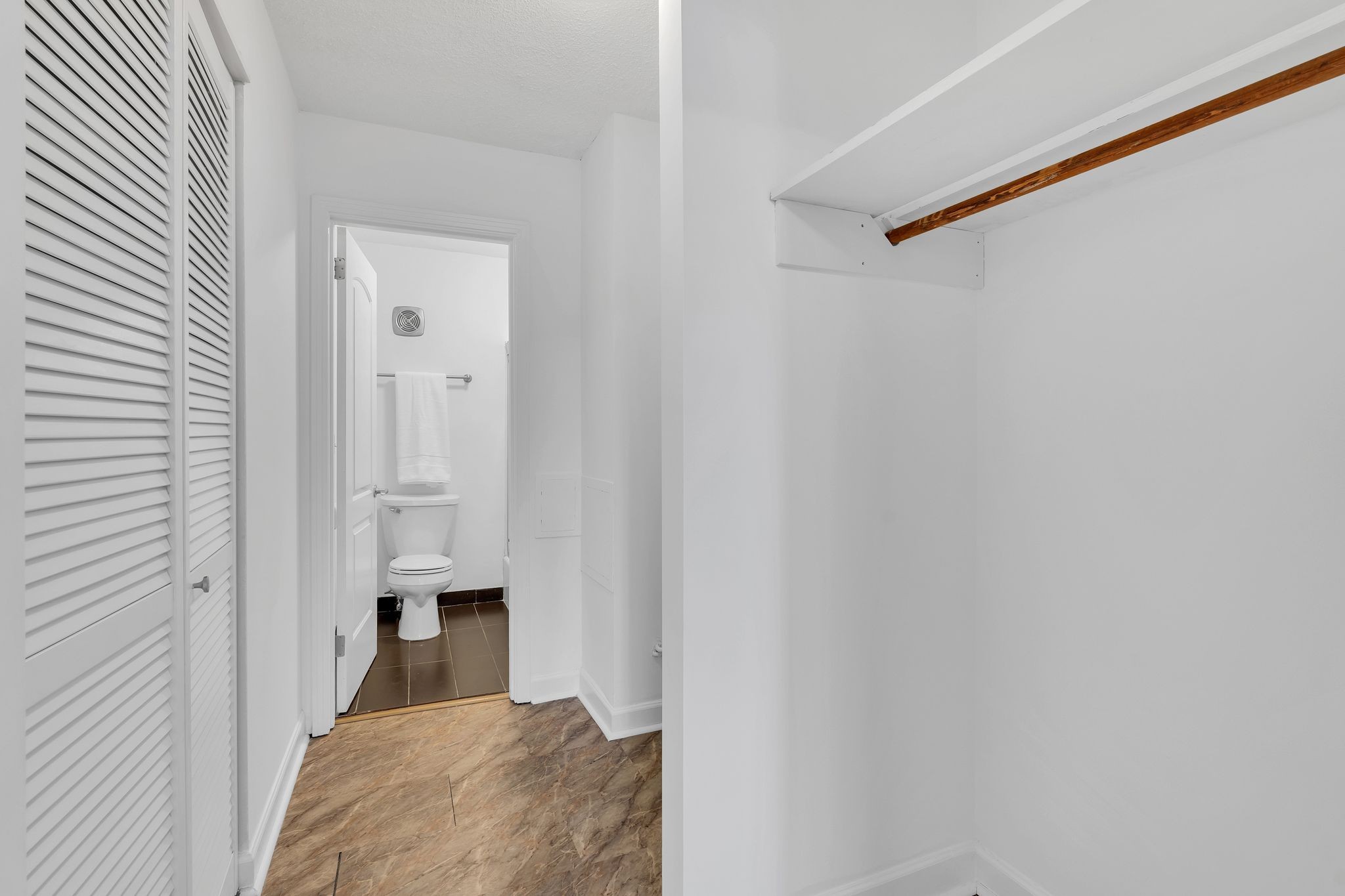 6680 Charlotte Pike Unit: E1