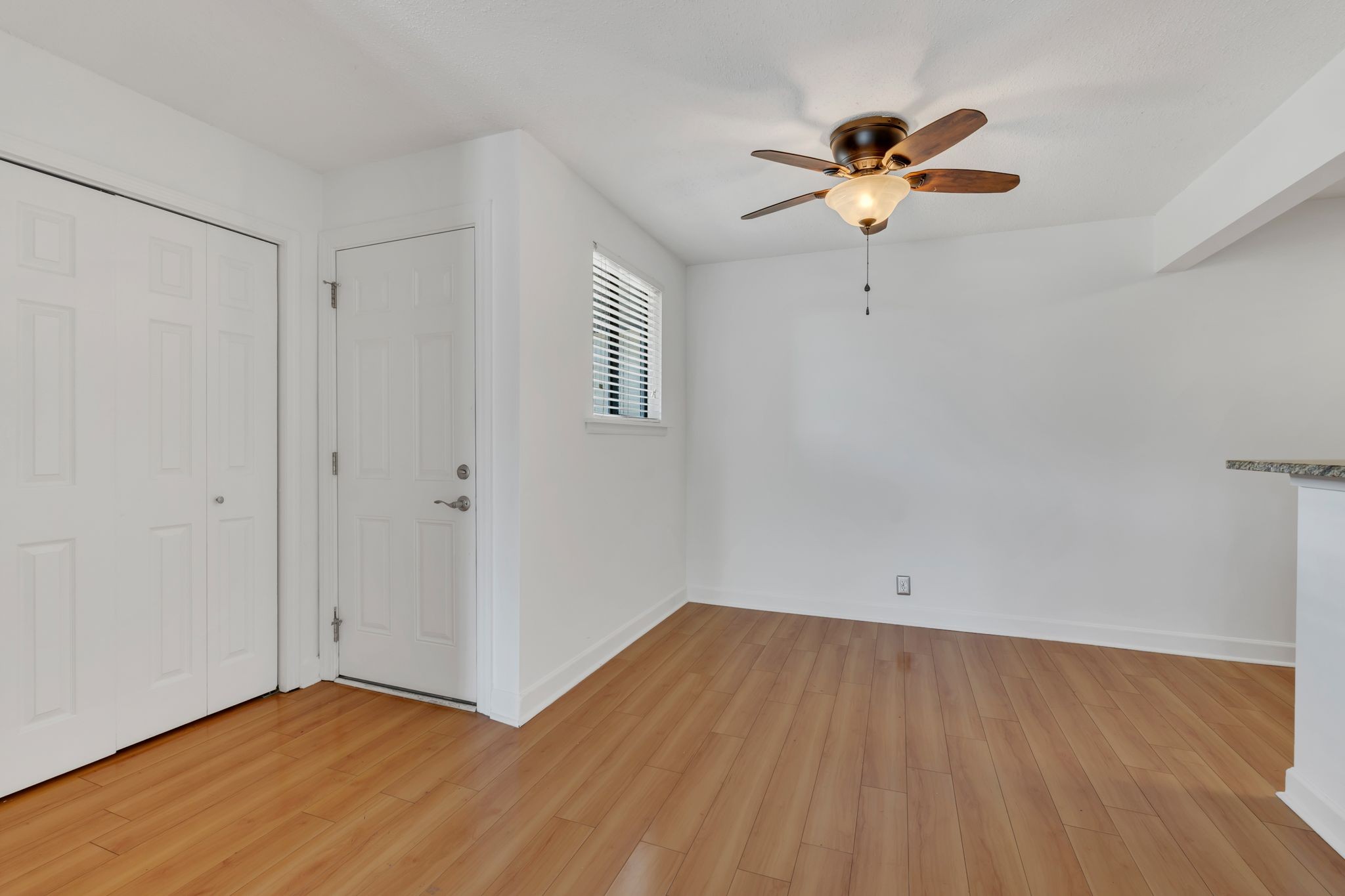 6680 Charlotte Pike Unit: E1