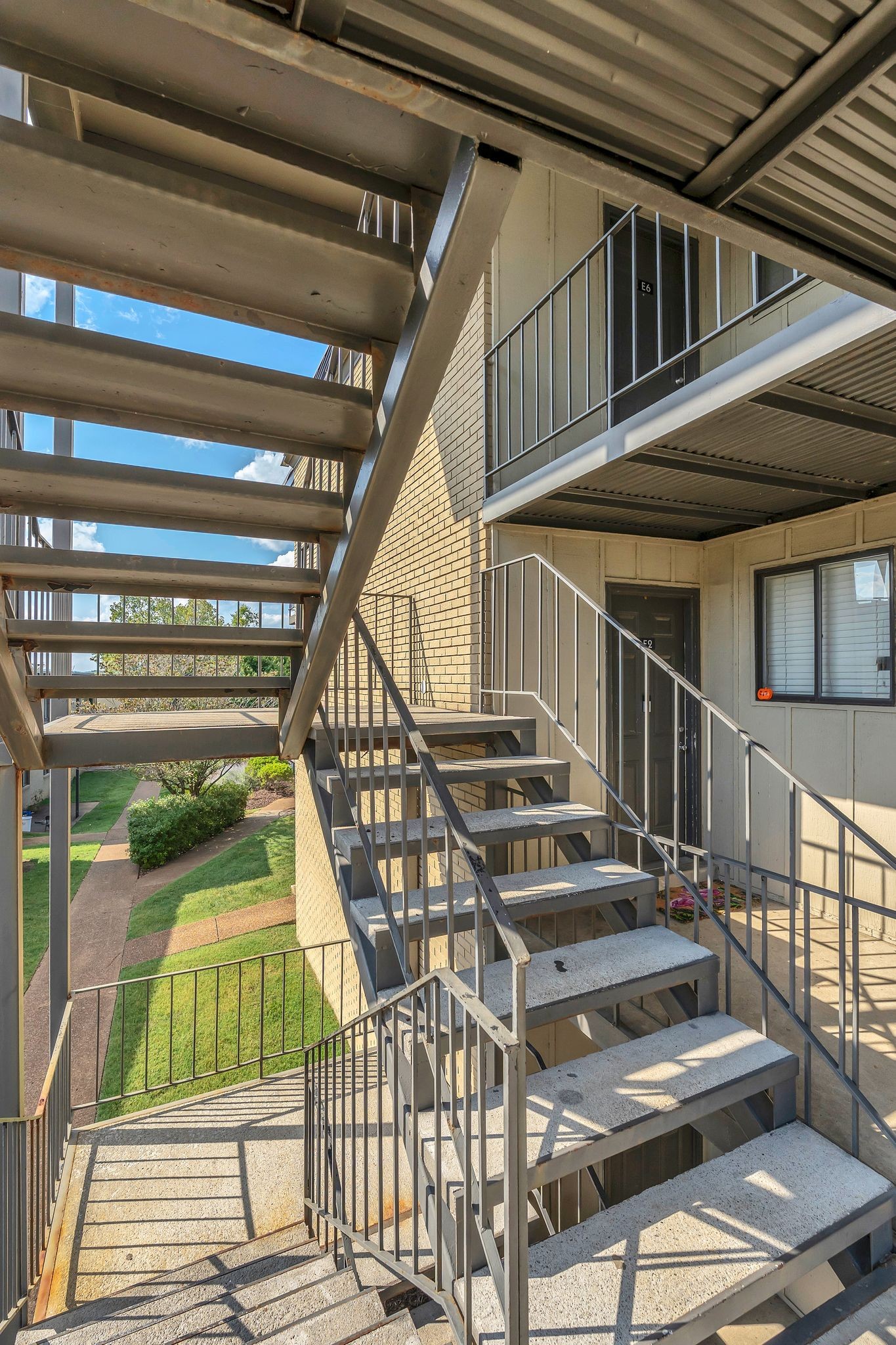 6680 Charlotte Pike Unit: E1