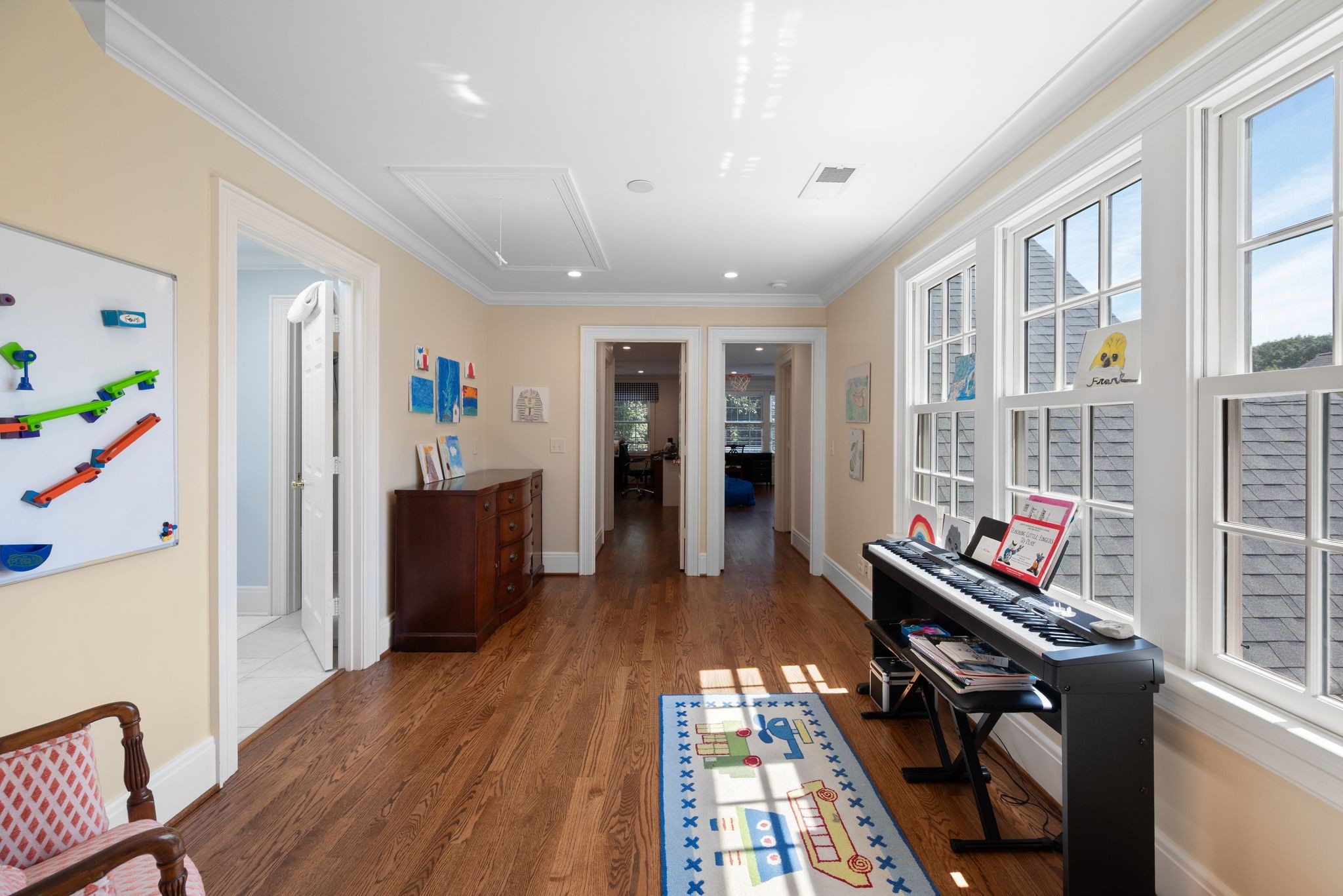 121 Blackburn Ave