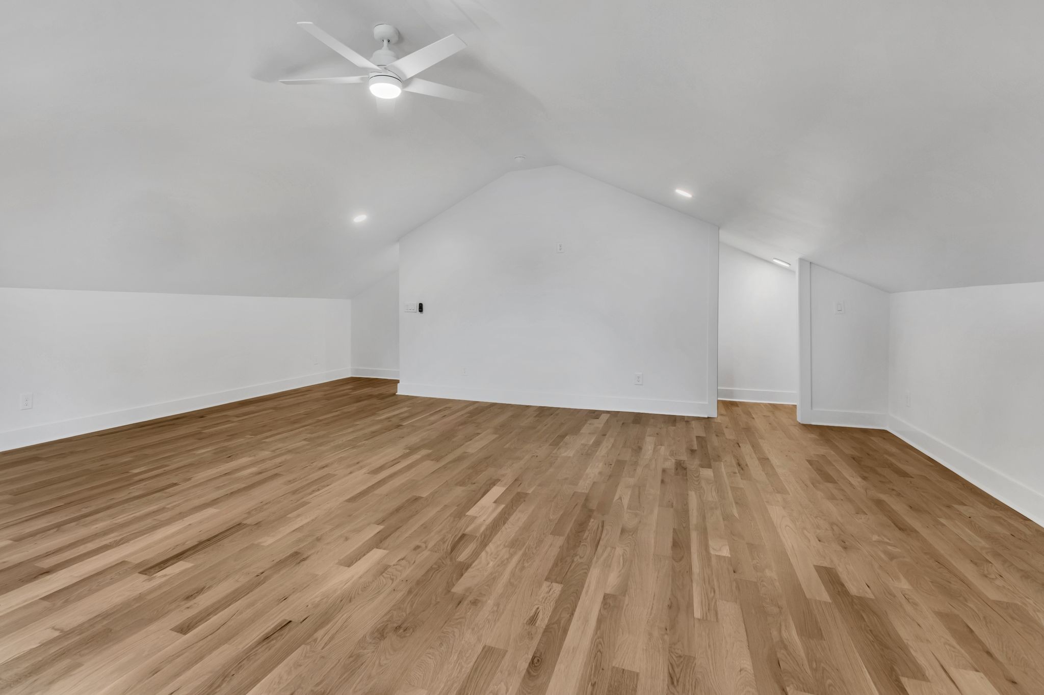 2513 Hillsboro Road