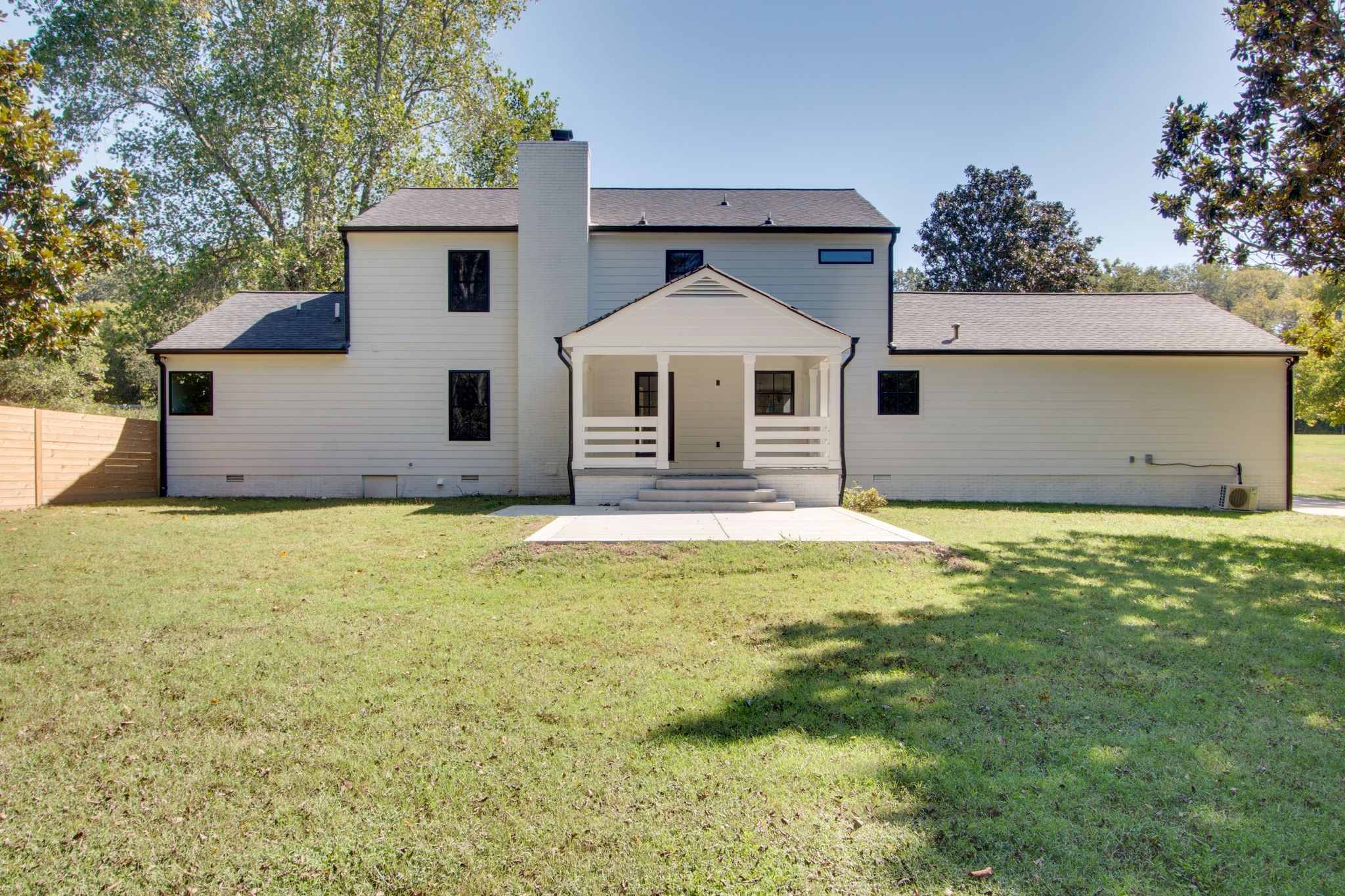 2513 Hillsboro Road