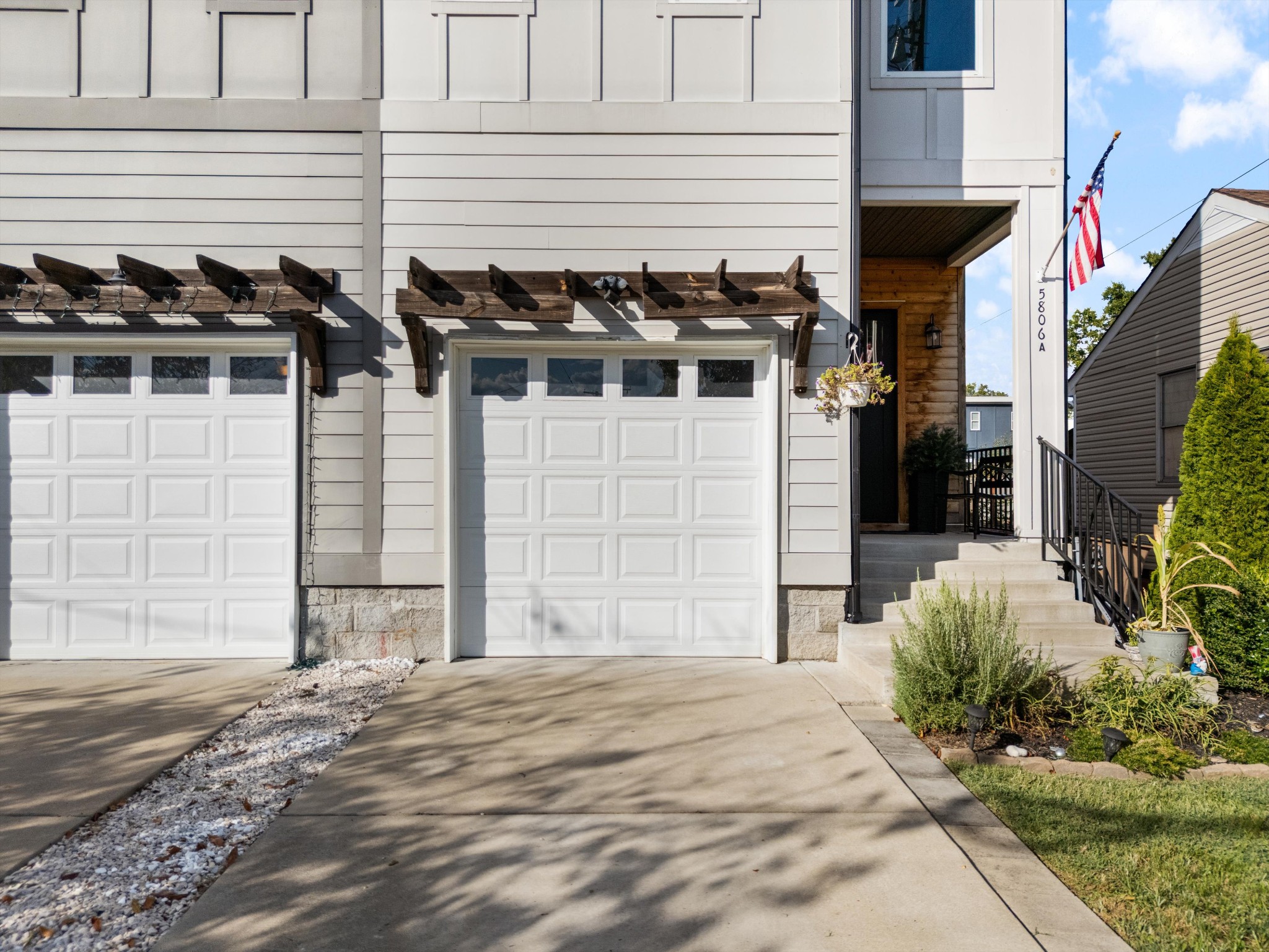 5806 Carl Pl Unit: A