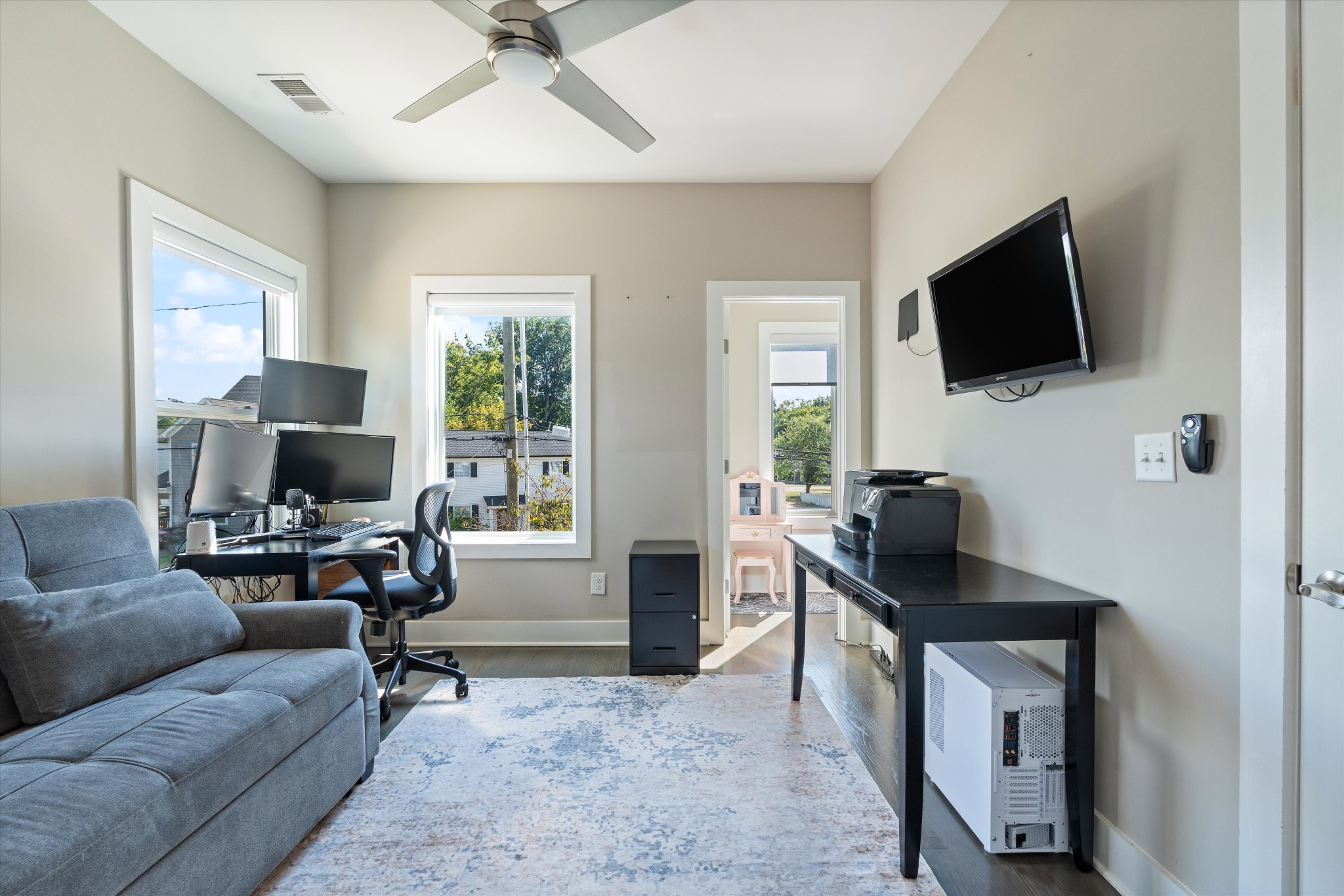 5806 Carl Pl Unit: A