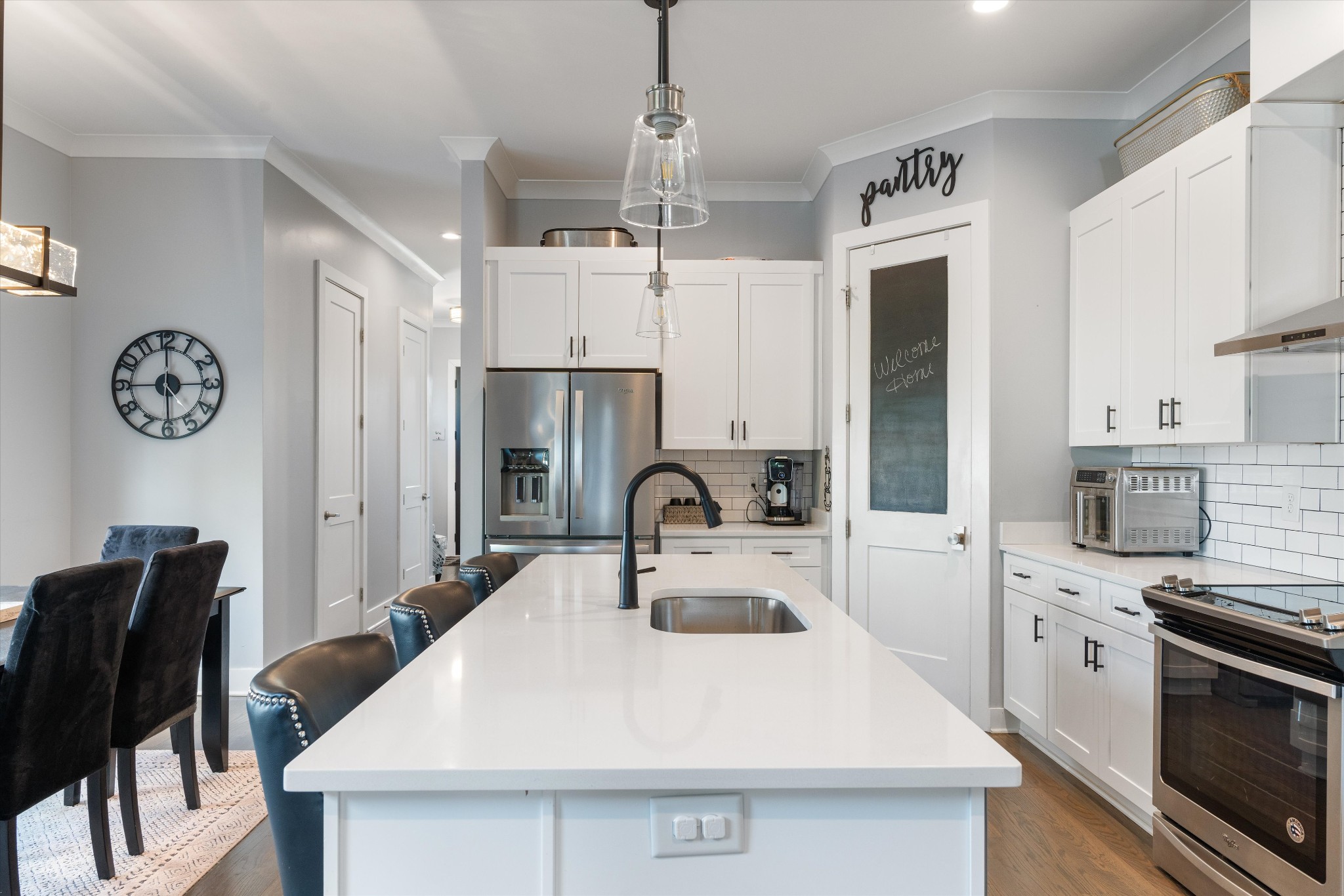 5806 Carl Pl Unit: A