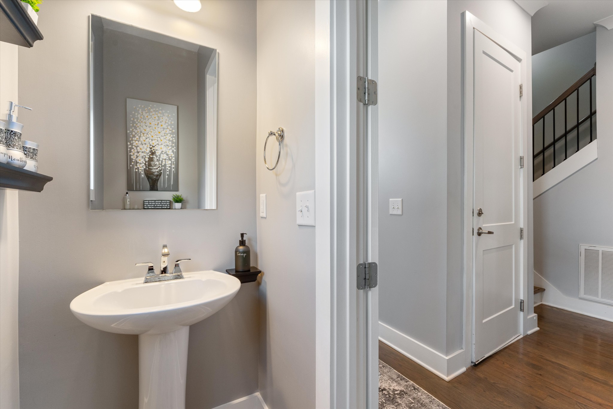 5806 Carl Pl Unit: A