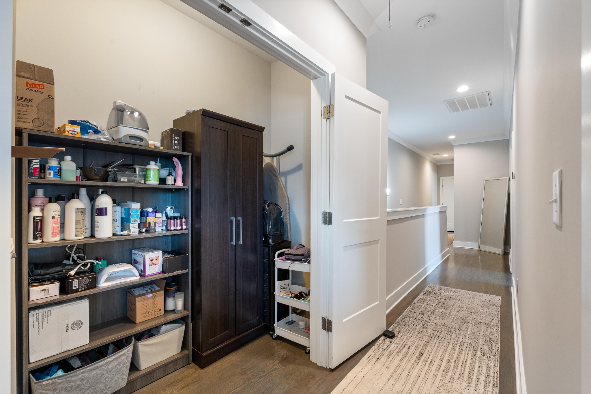 5806 Carl Pl Unit: A