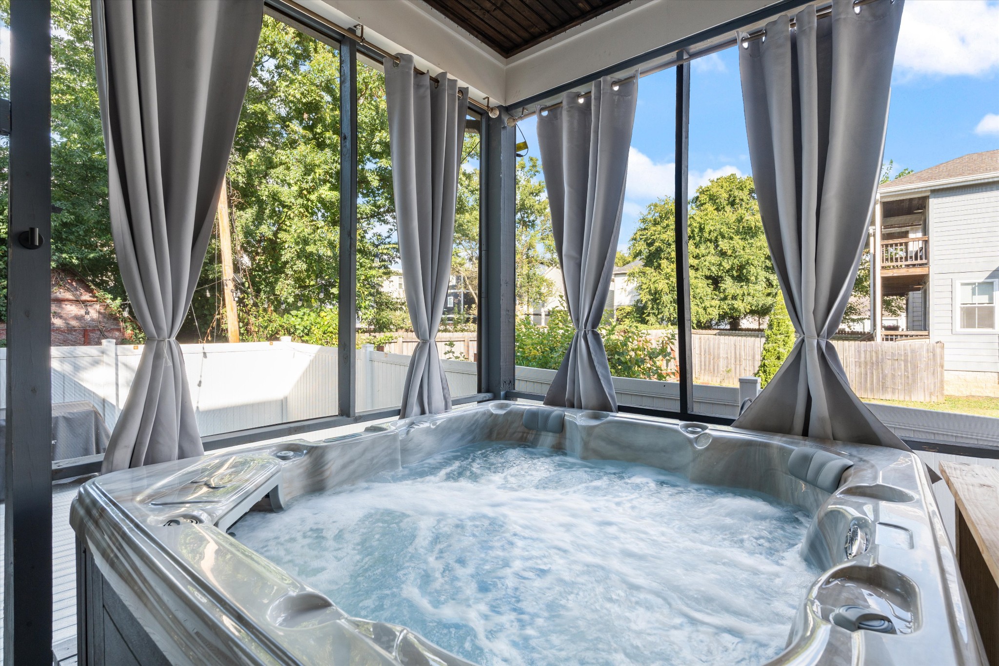 5806 Carl Pl Unit: A