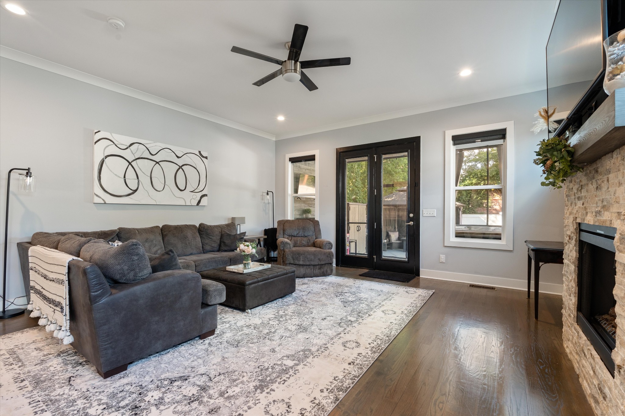 5806 Carl Pl Unit: A