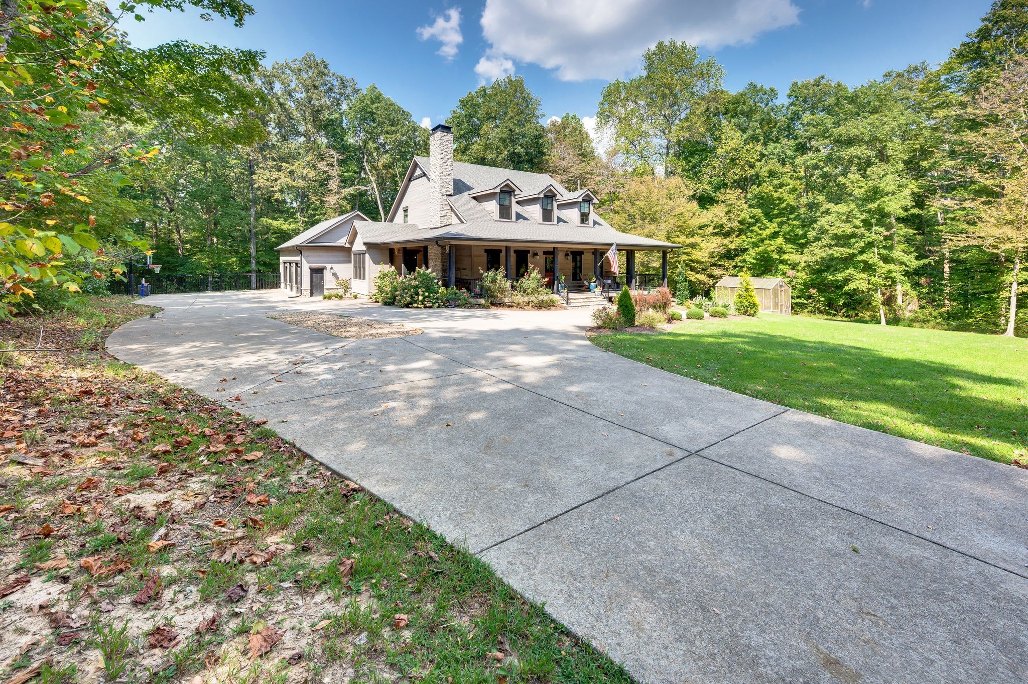 1168 Johnny Hall Rd
