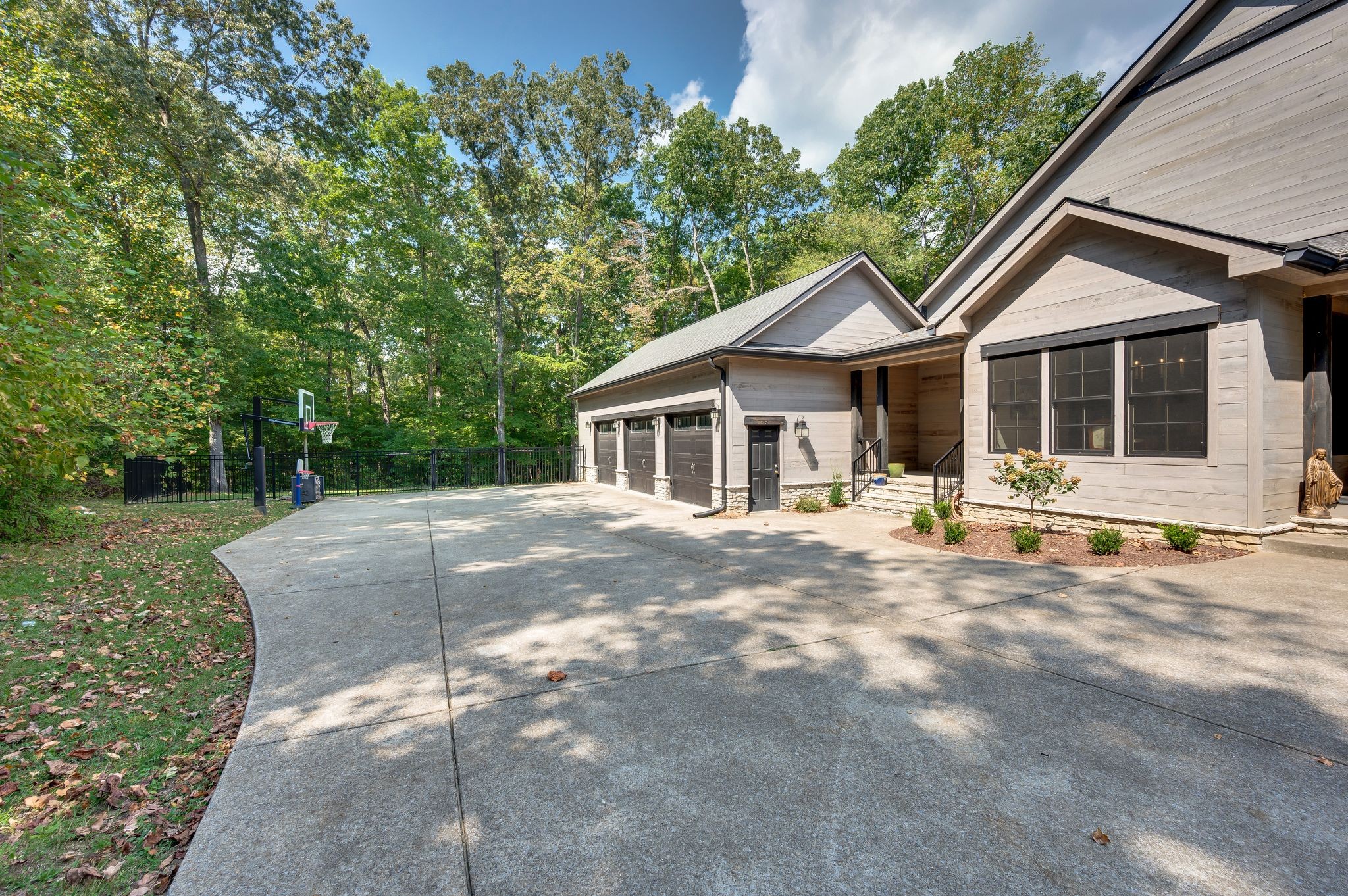 1168 Johnny Hall Rd