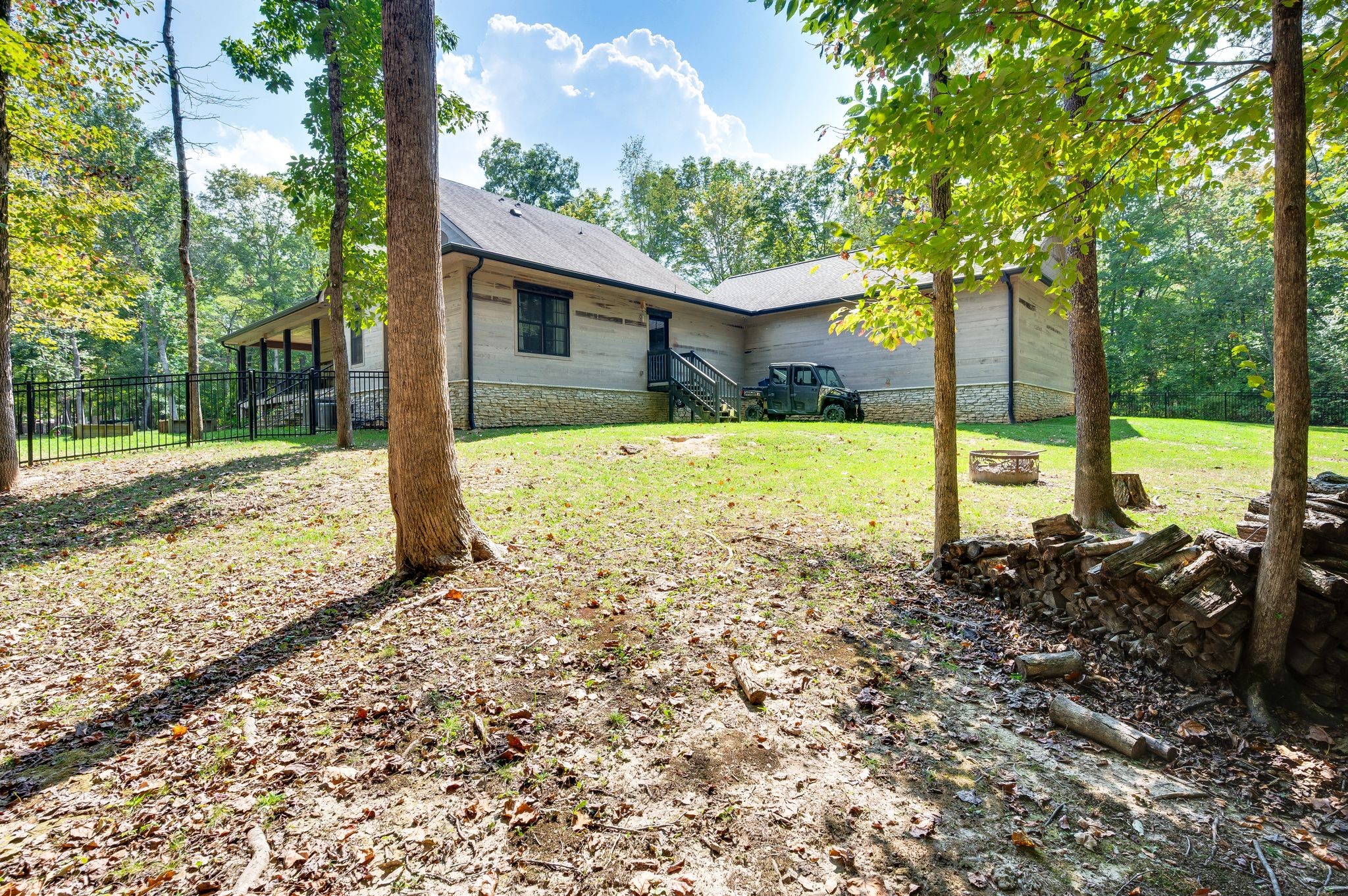 1168 Johnny Hall Rd