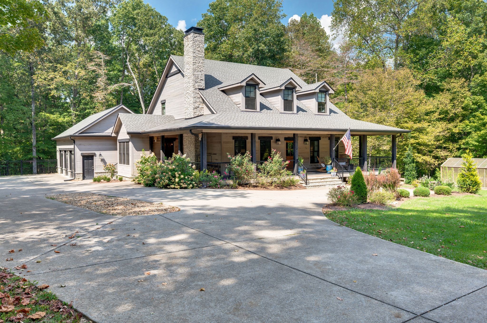 1168 Johnny Hall Rd