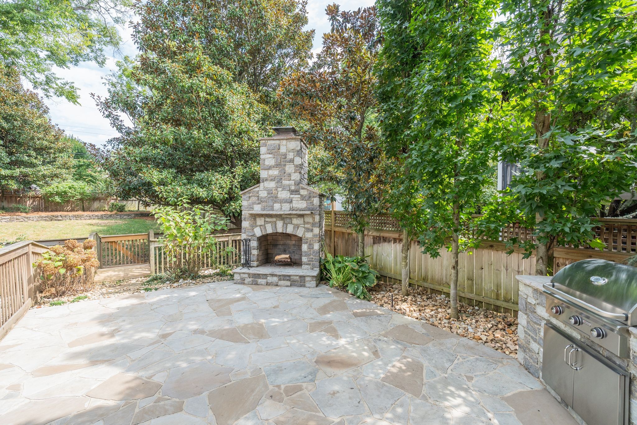 222 Carden Ave