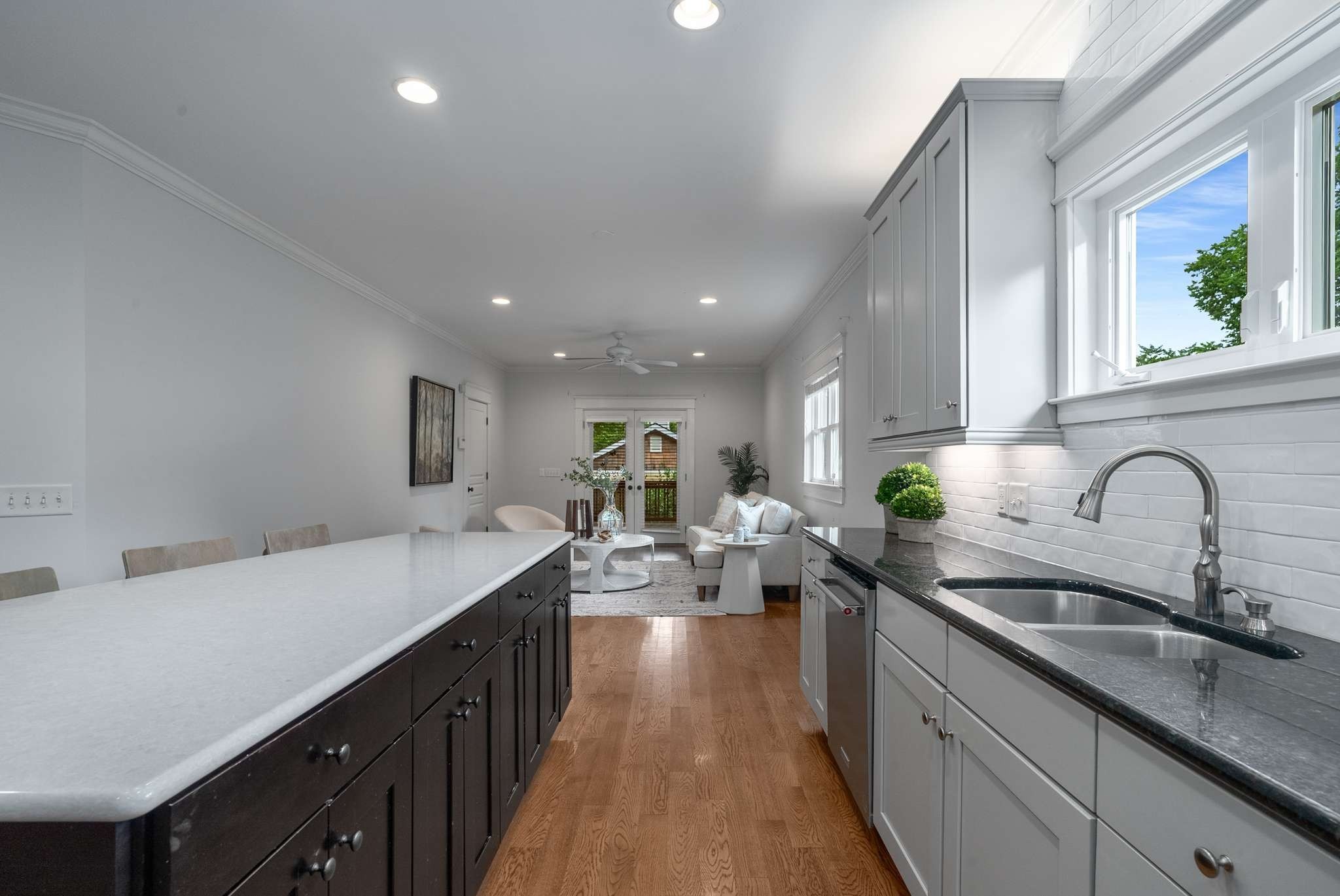 162 Woodmont Blvd