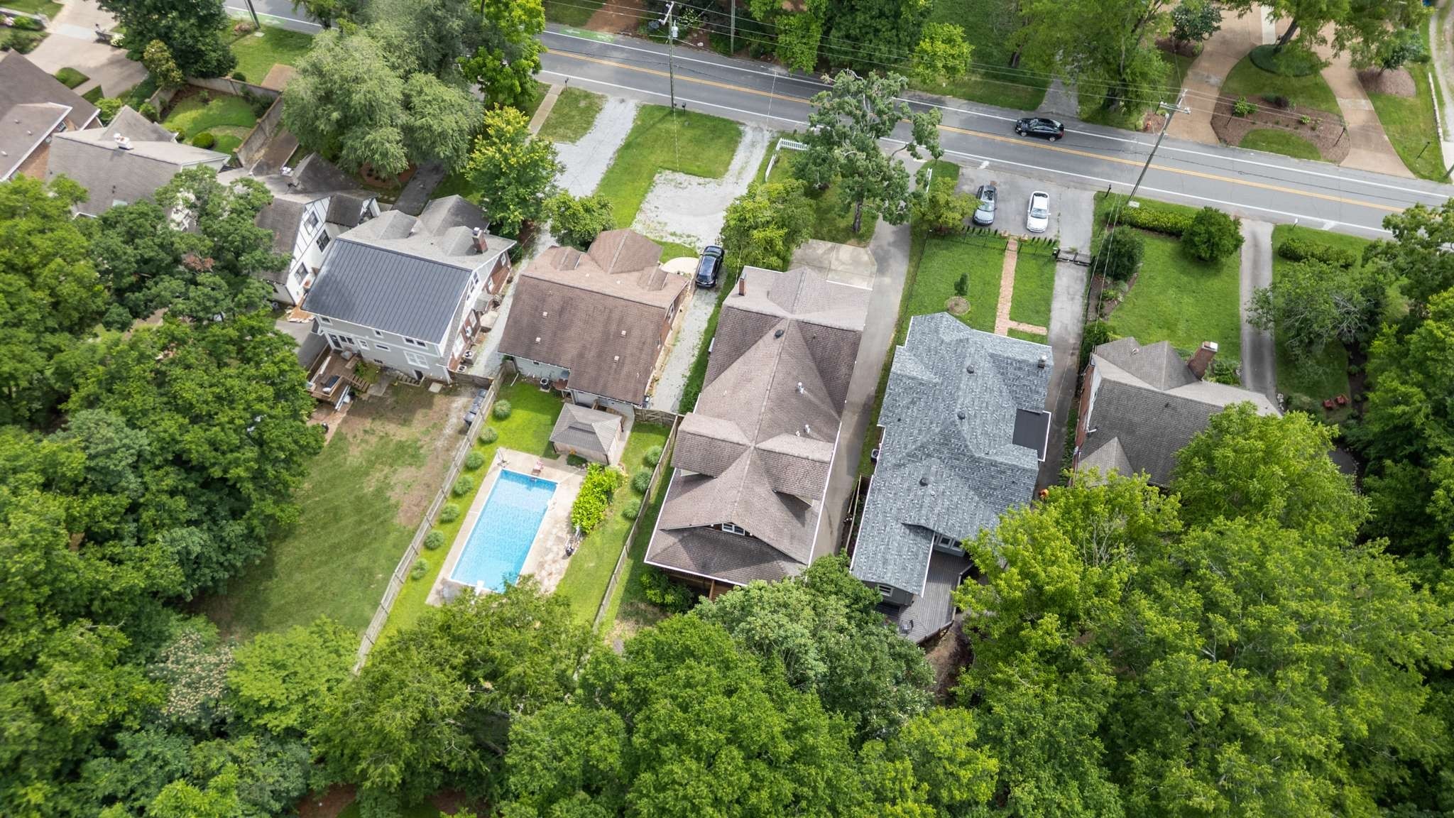 162 Woodmont Blvd
