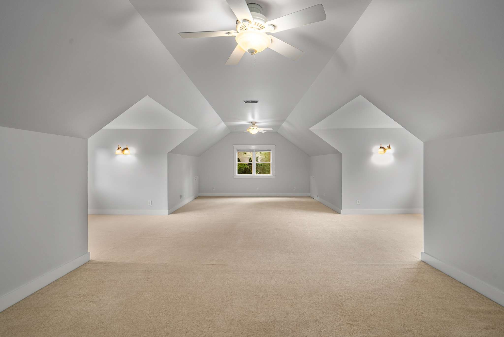 162 Woodmont Blvd