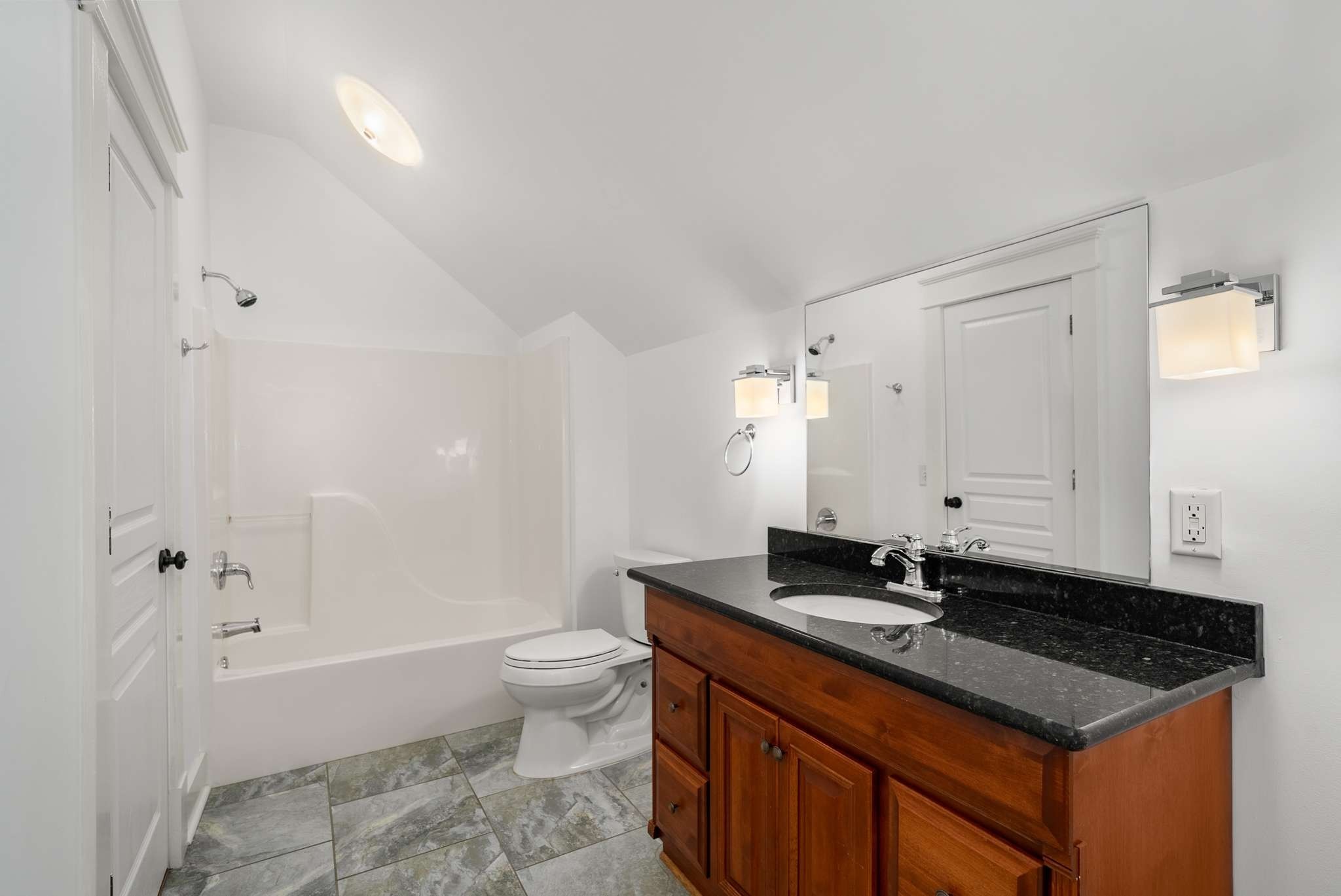 162 Woodmont Blvd