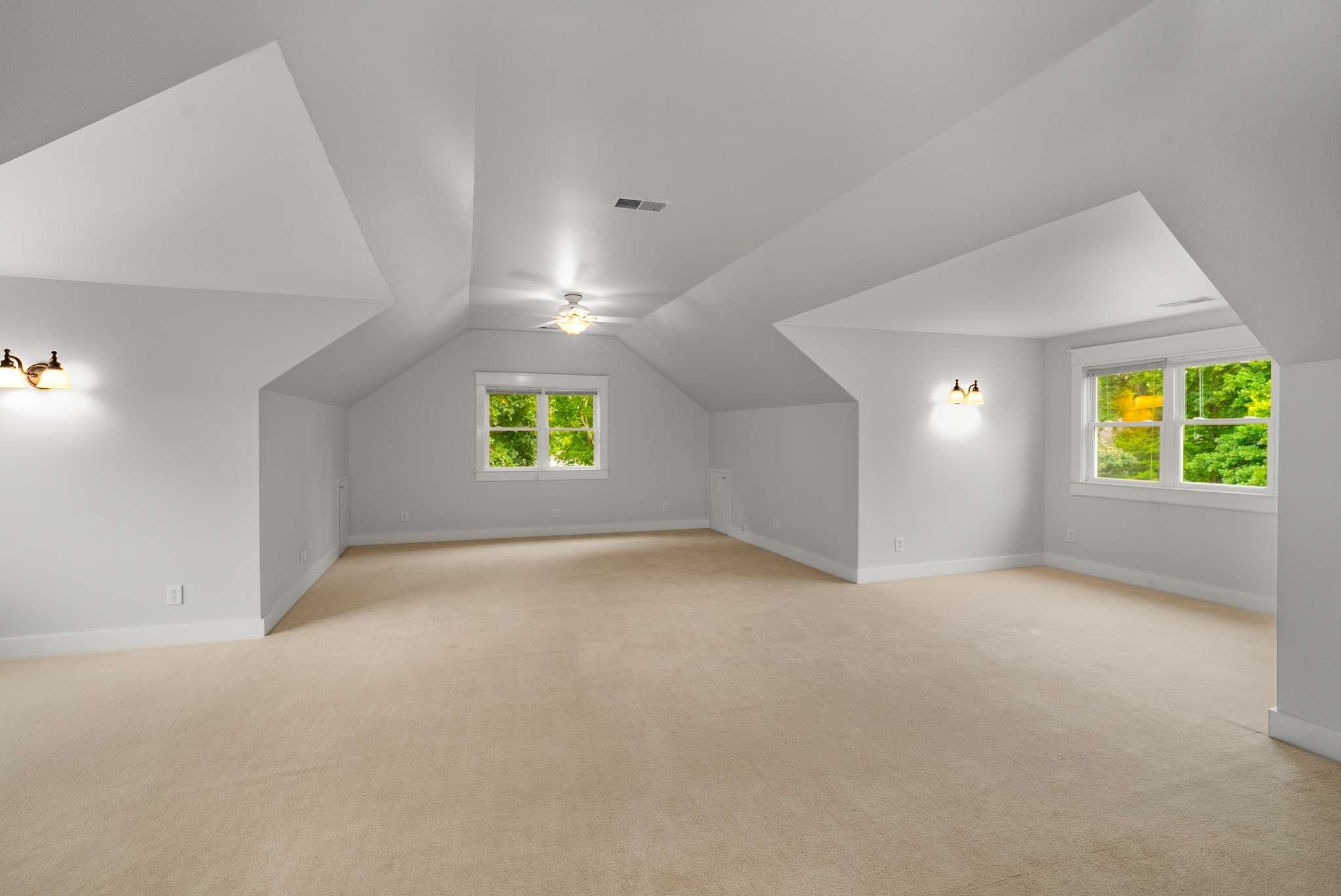 162 Woodmont Blvd