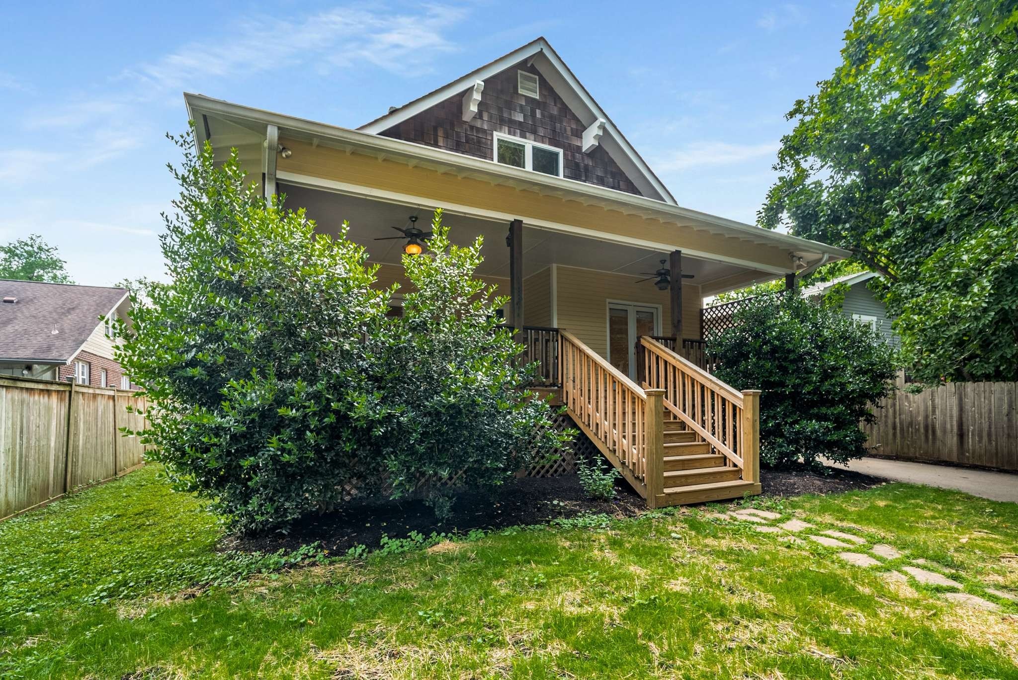 162 Woodmont Blvd