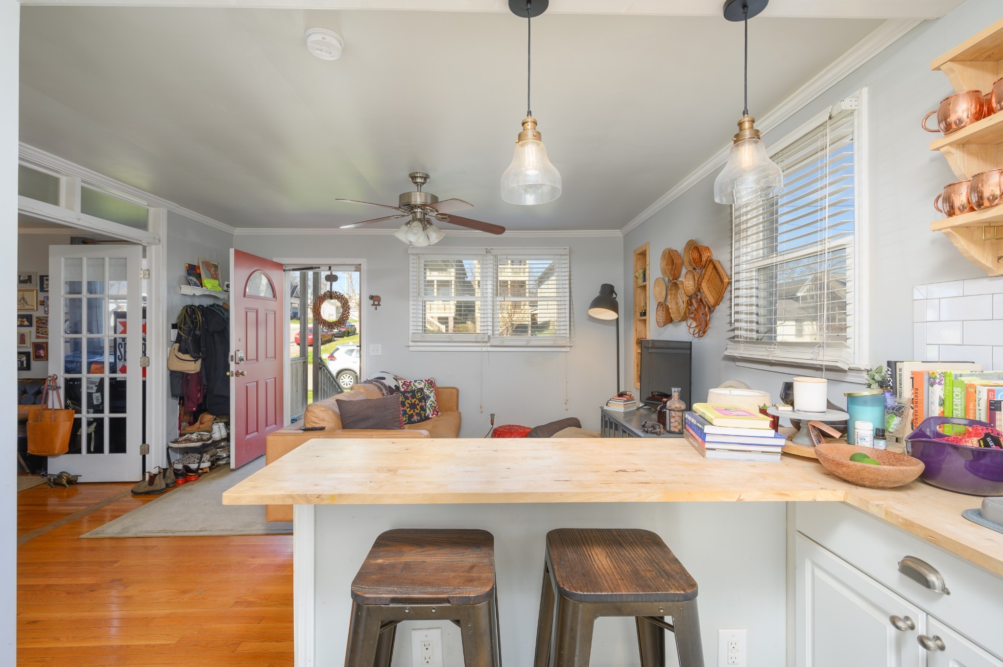 6117 Louisiana Ave
