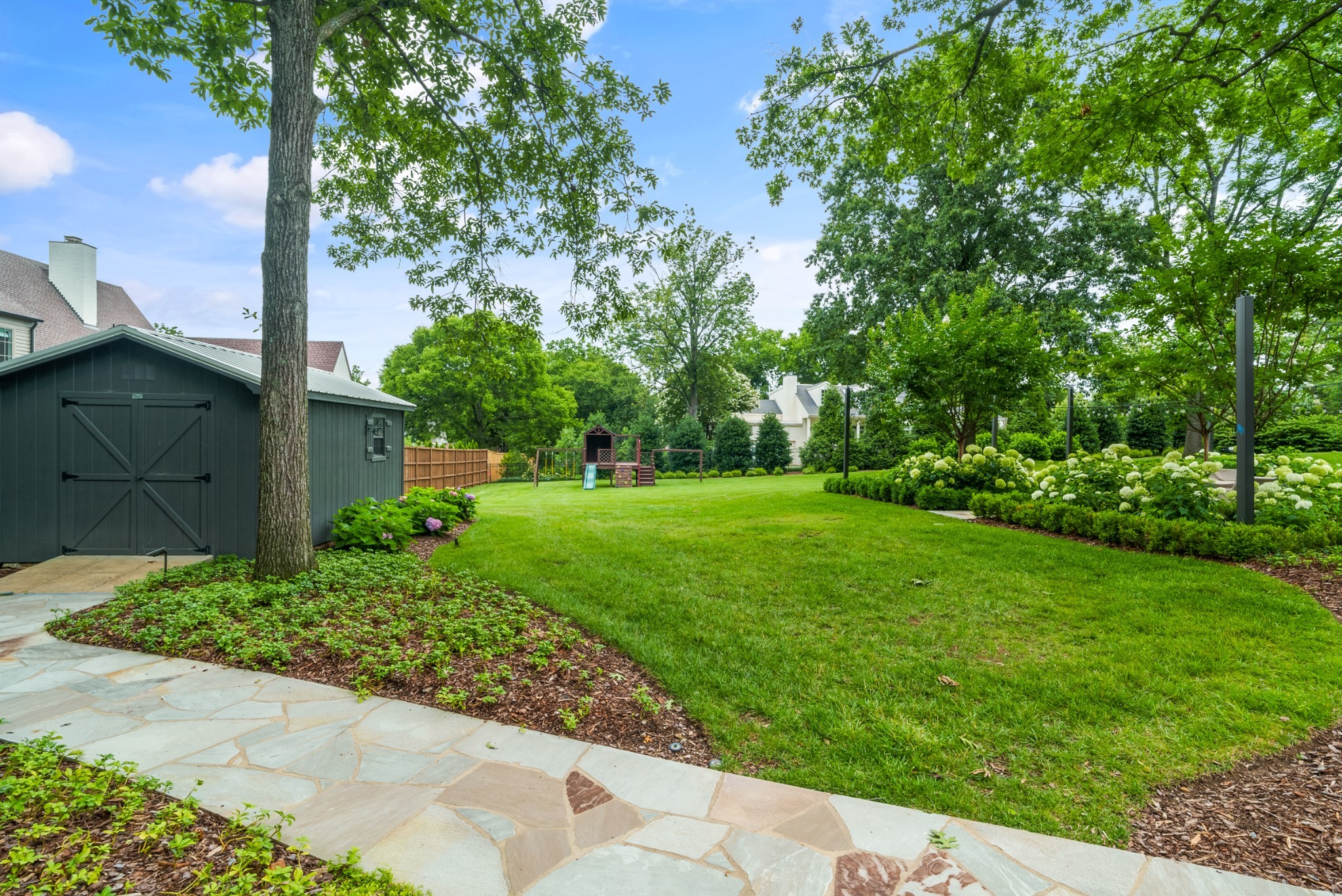3704 Woodmont Blvd