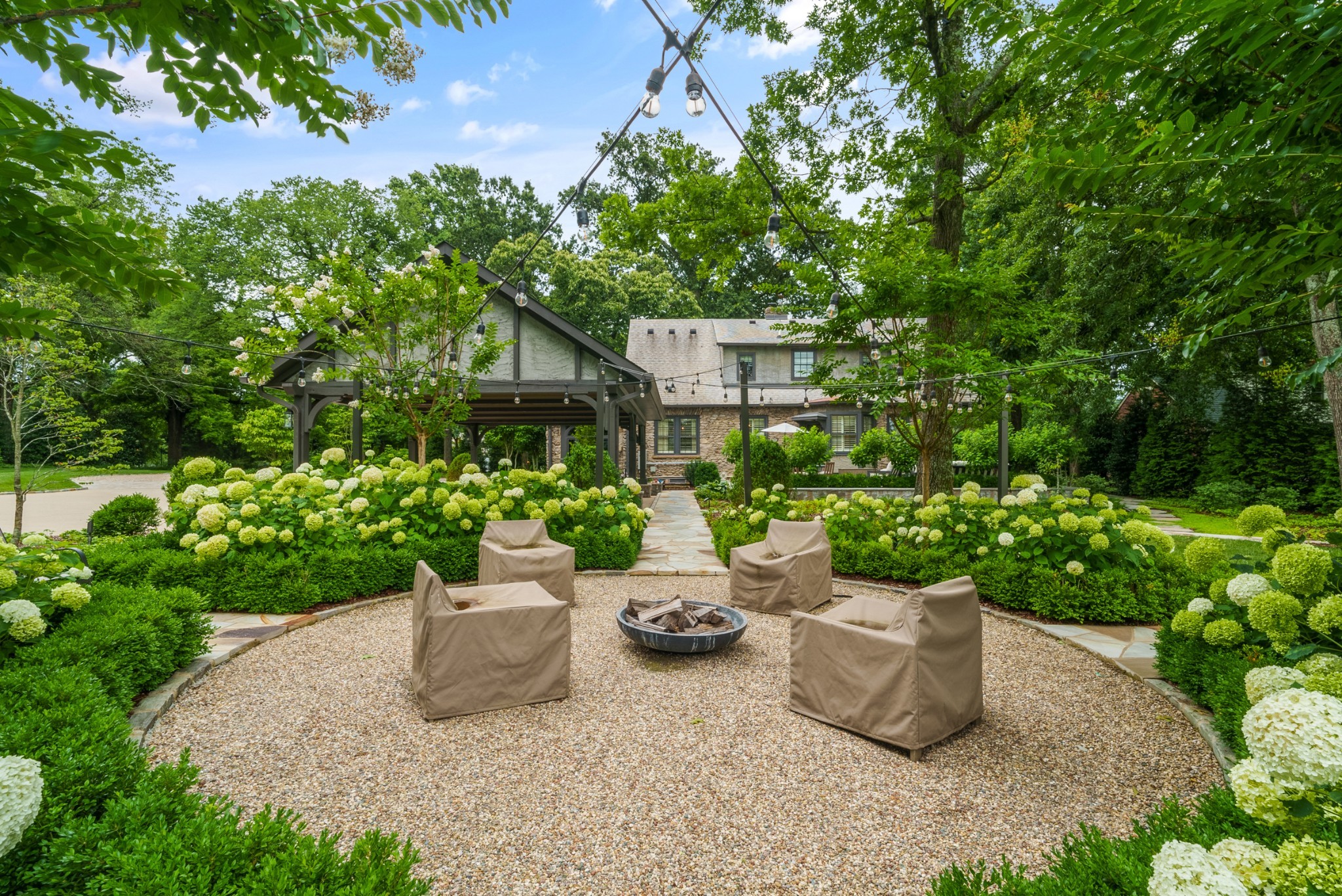3704 Woodmont Blvd