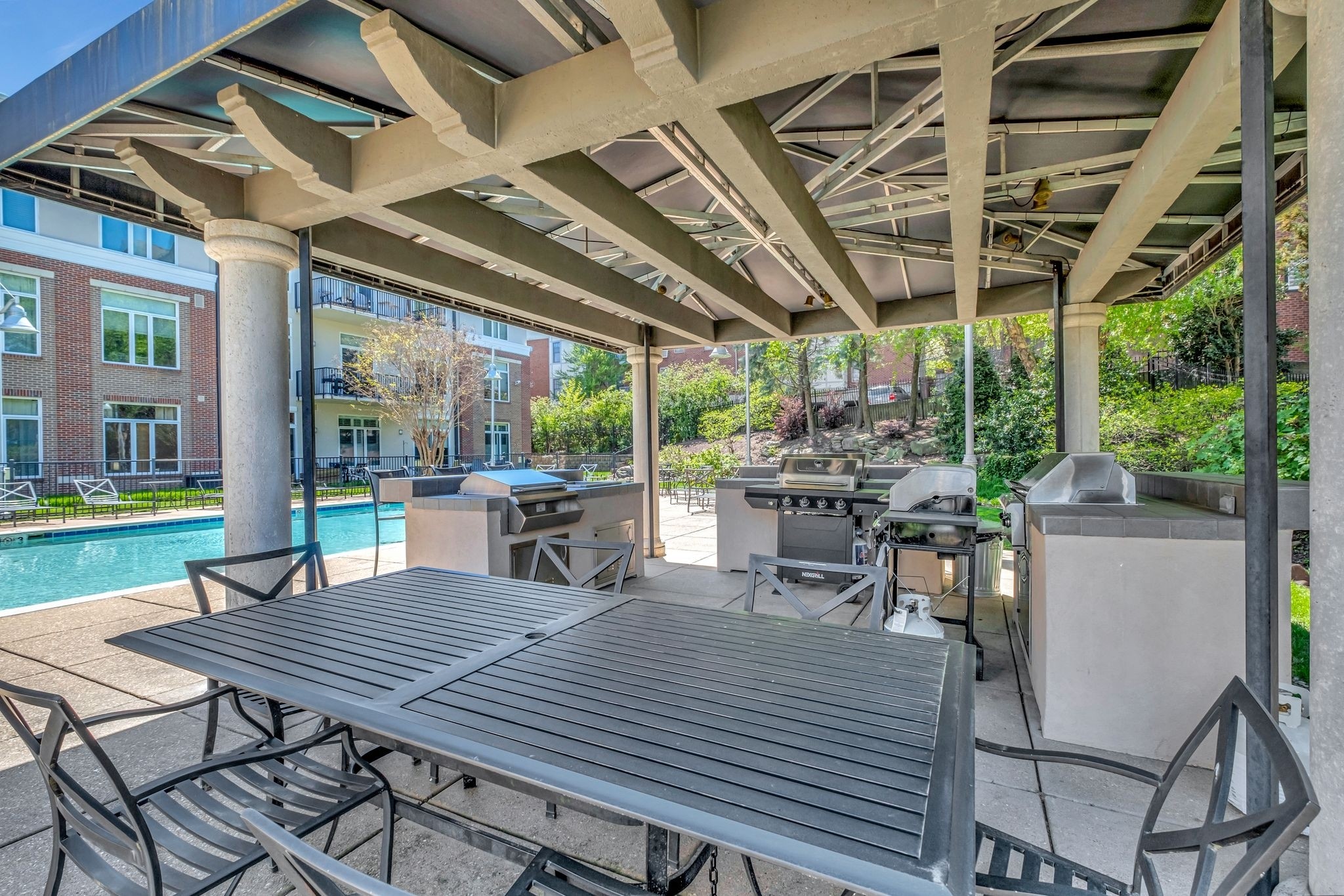 205 31st Ave, N Unit: 211