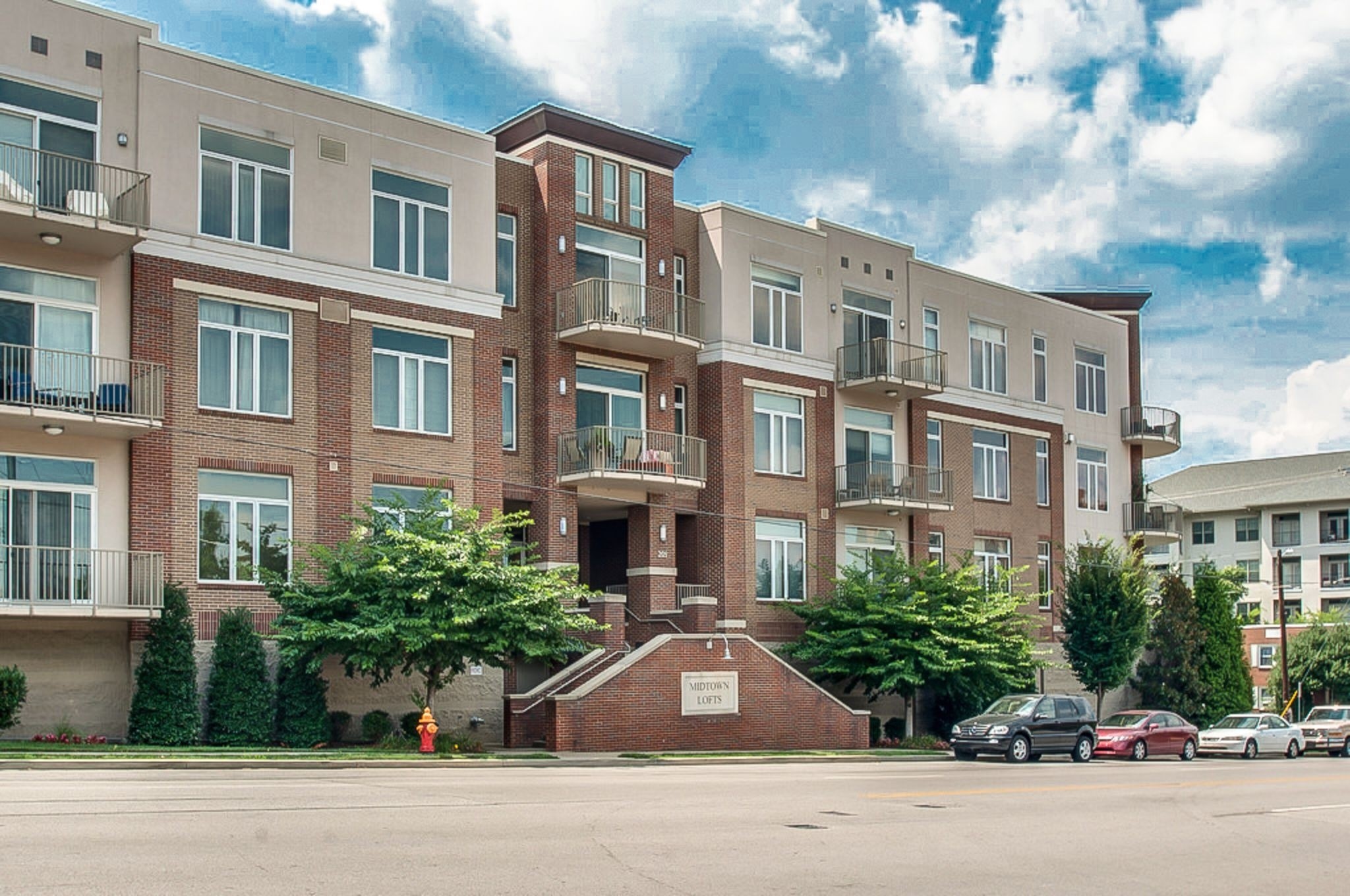 205 31st Ave, N Unit: 211