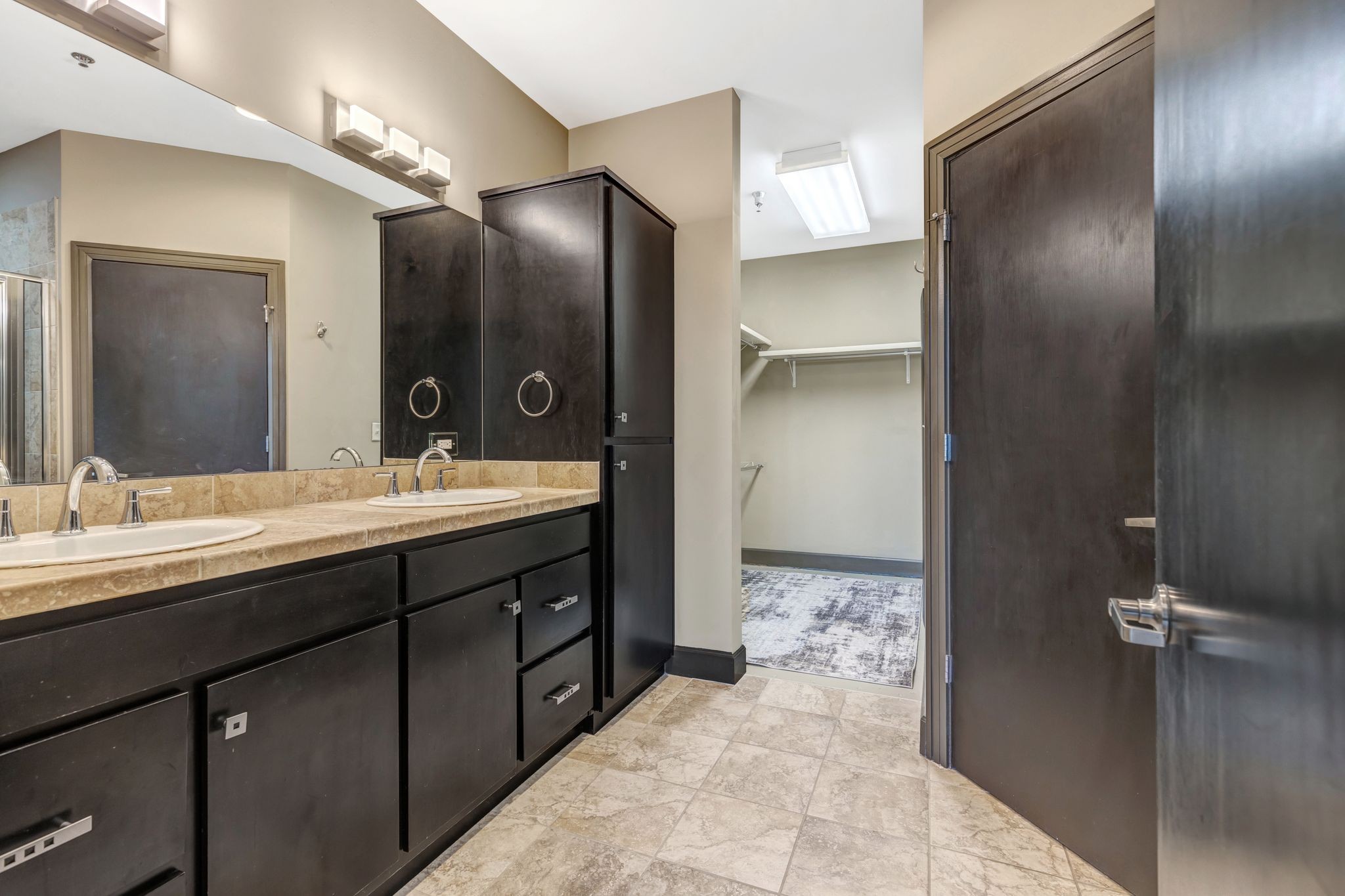 205 31st Ave, N Unit: 211