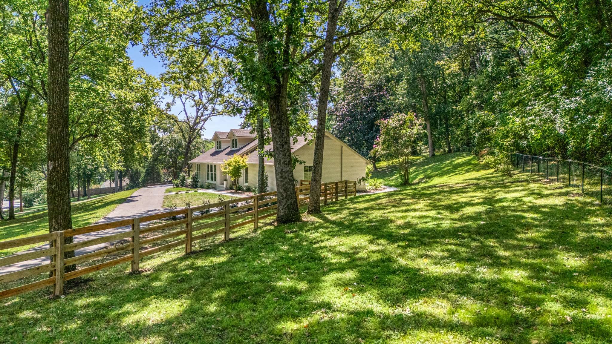 509 Hillwood Blvd