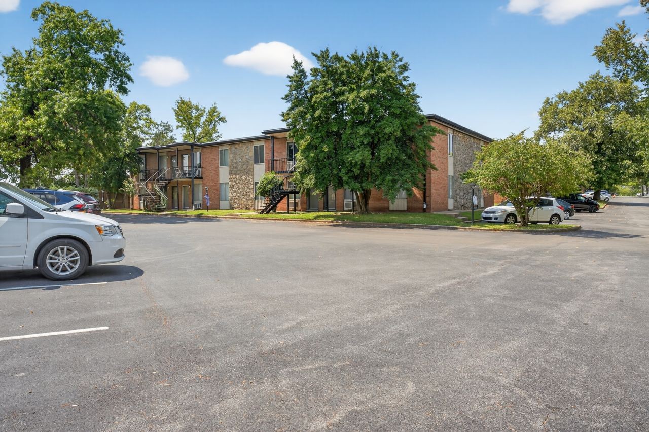 2601 Hillsboro Pike Unit: A11