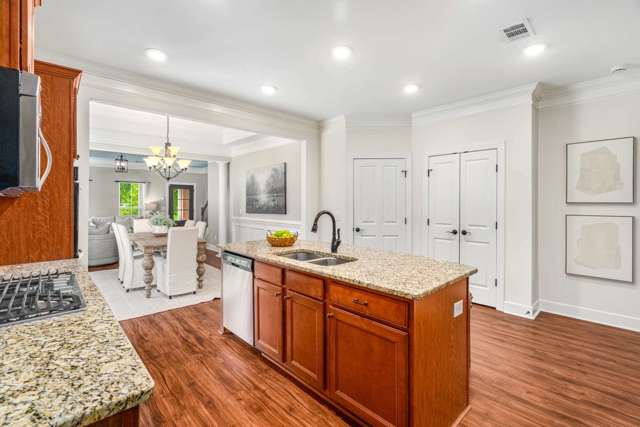 3116 Charles Park Dr