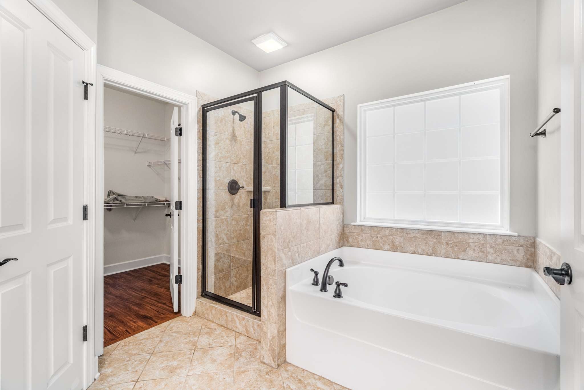 3116 Charles Park Dr