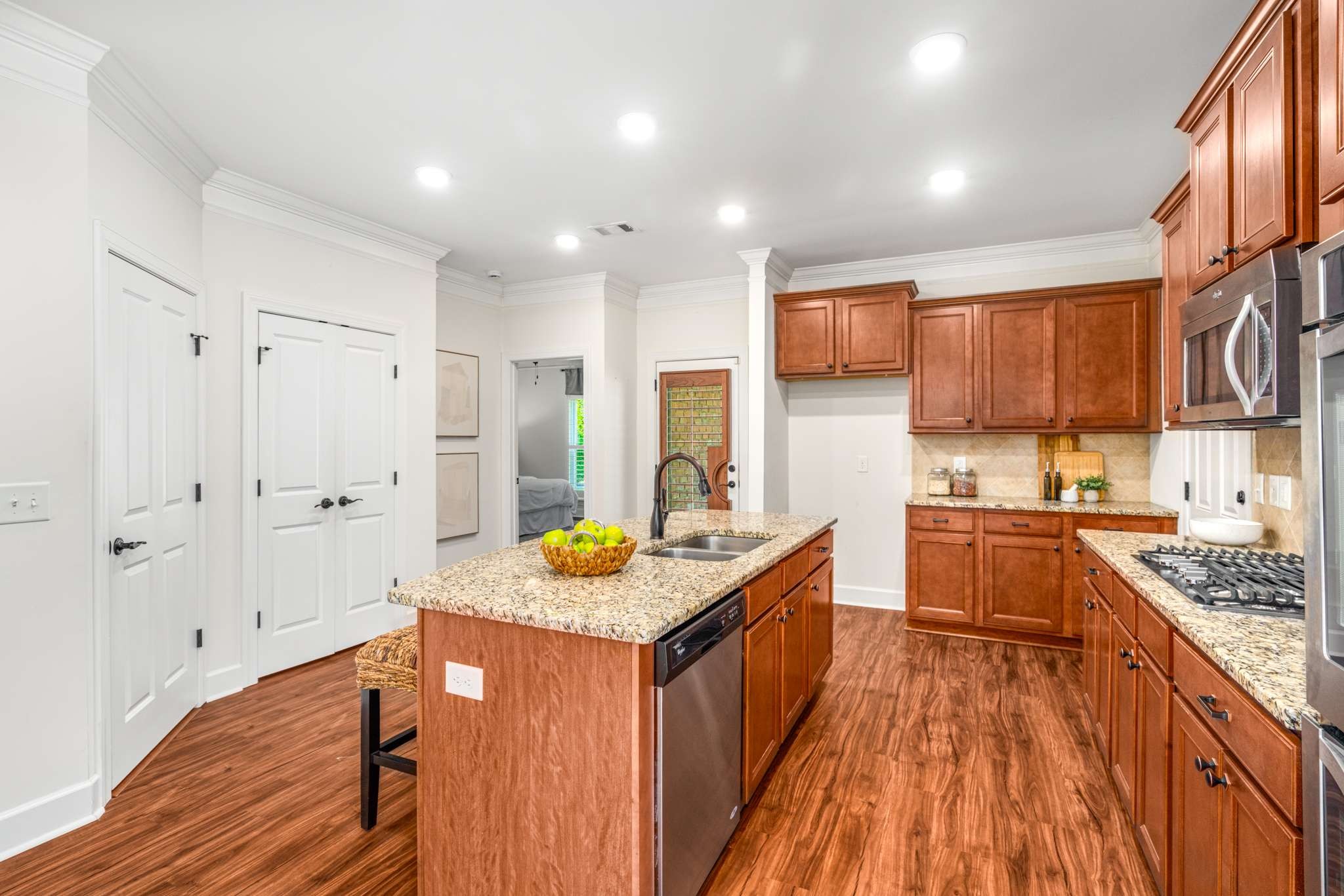 3116 Charles Park Dr