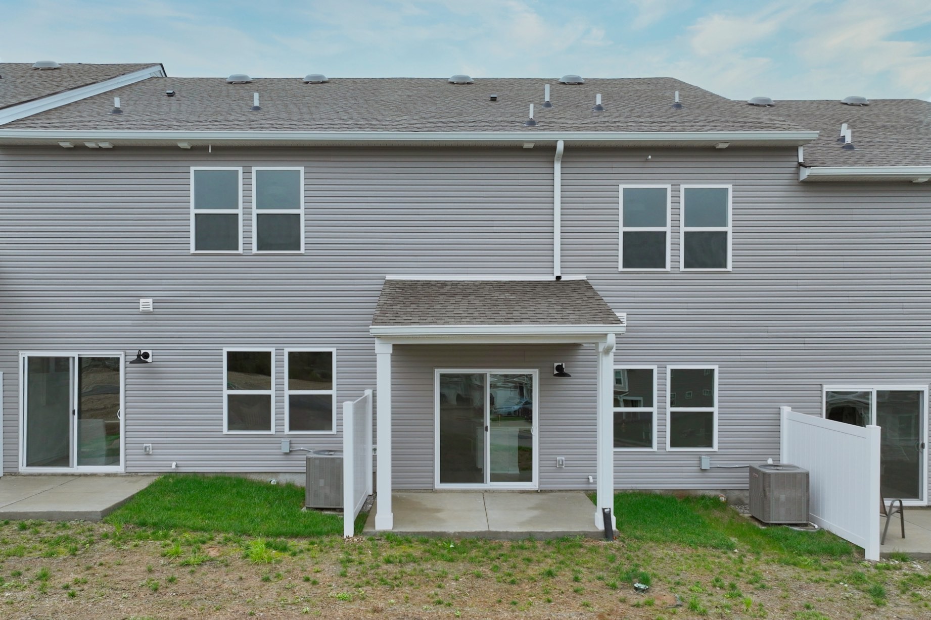 2305 Juneau Ln