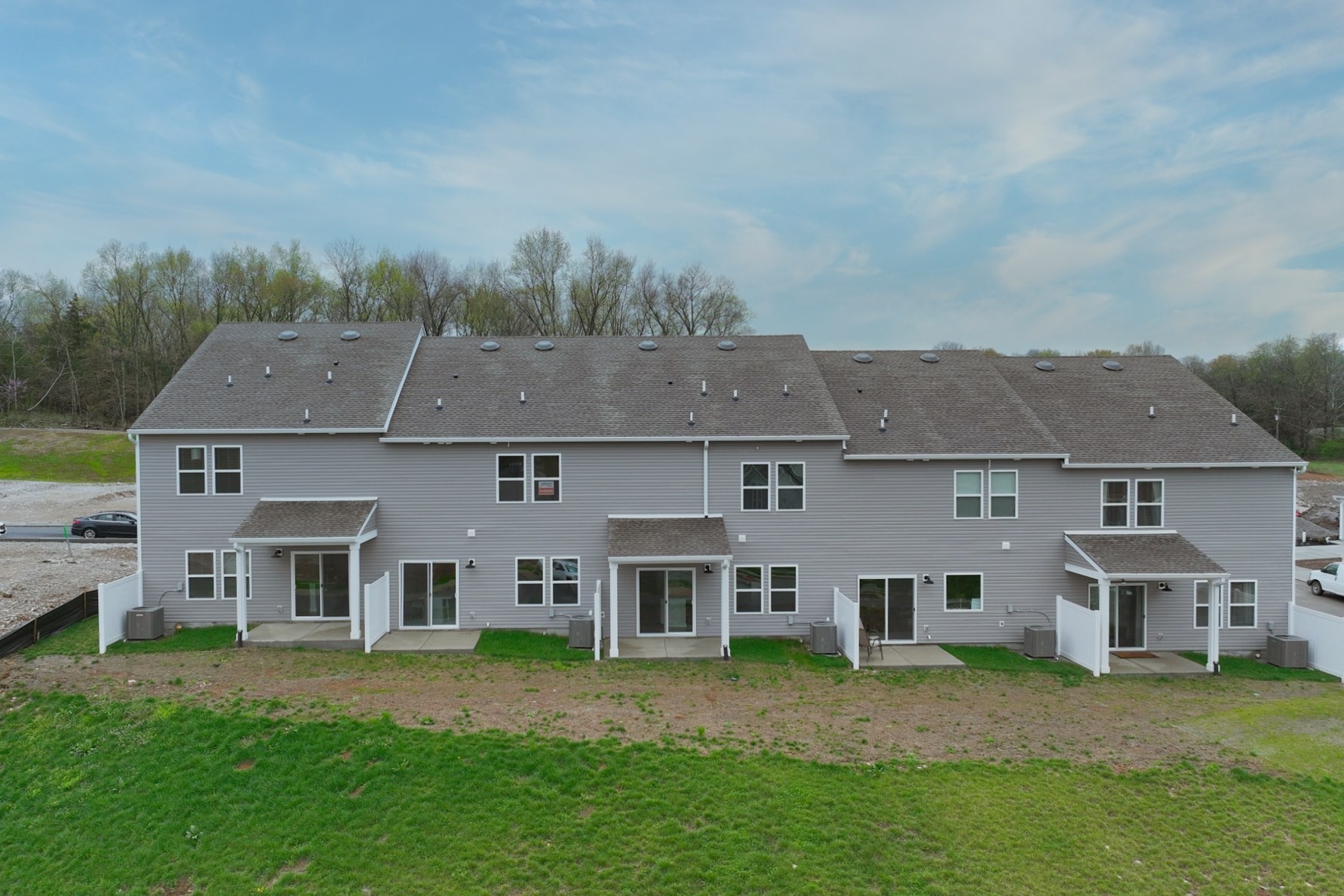 2305 Juneau Ln
