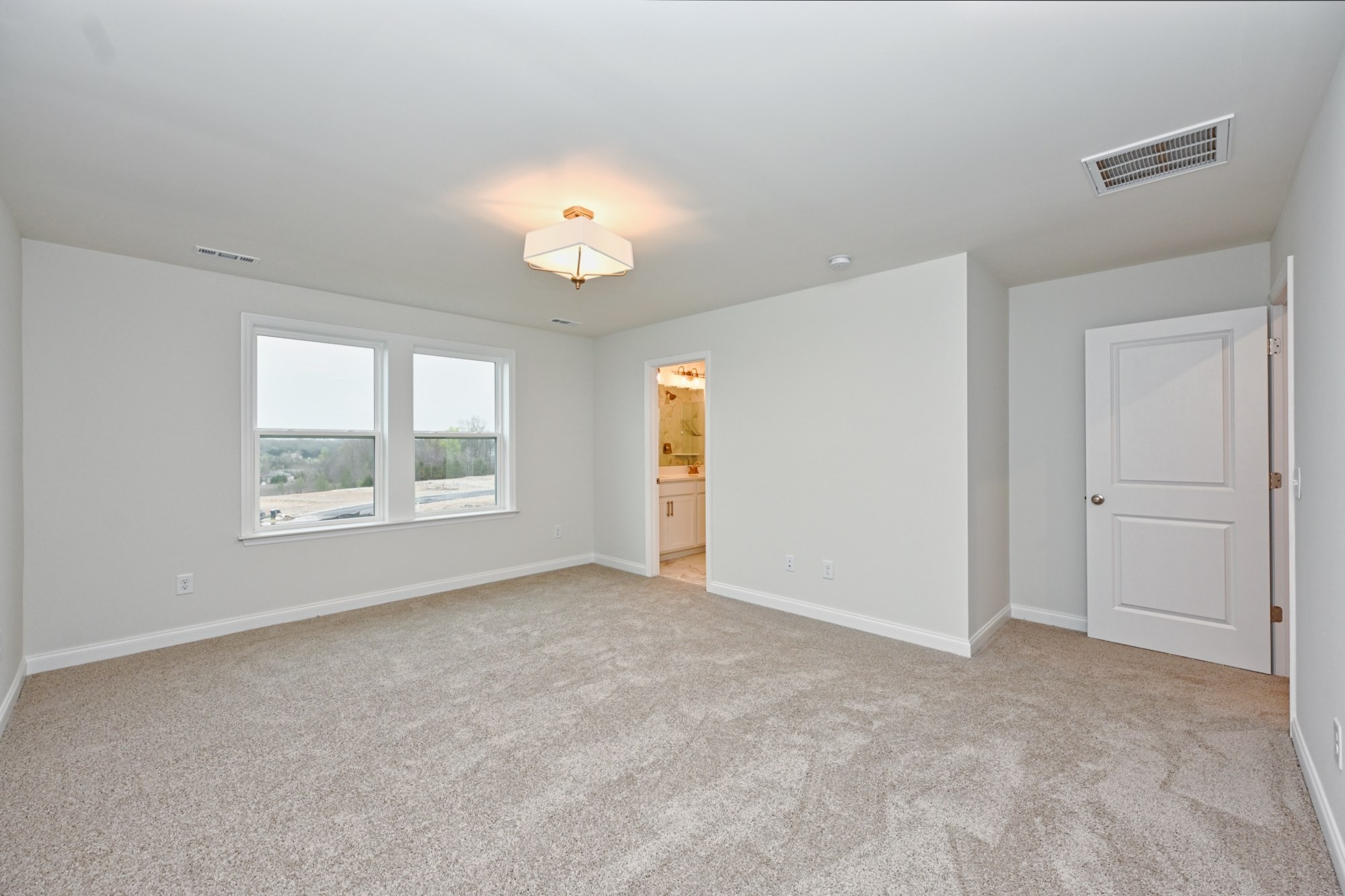 2305 Juneau Ln